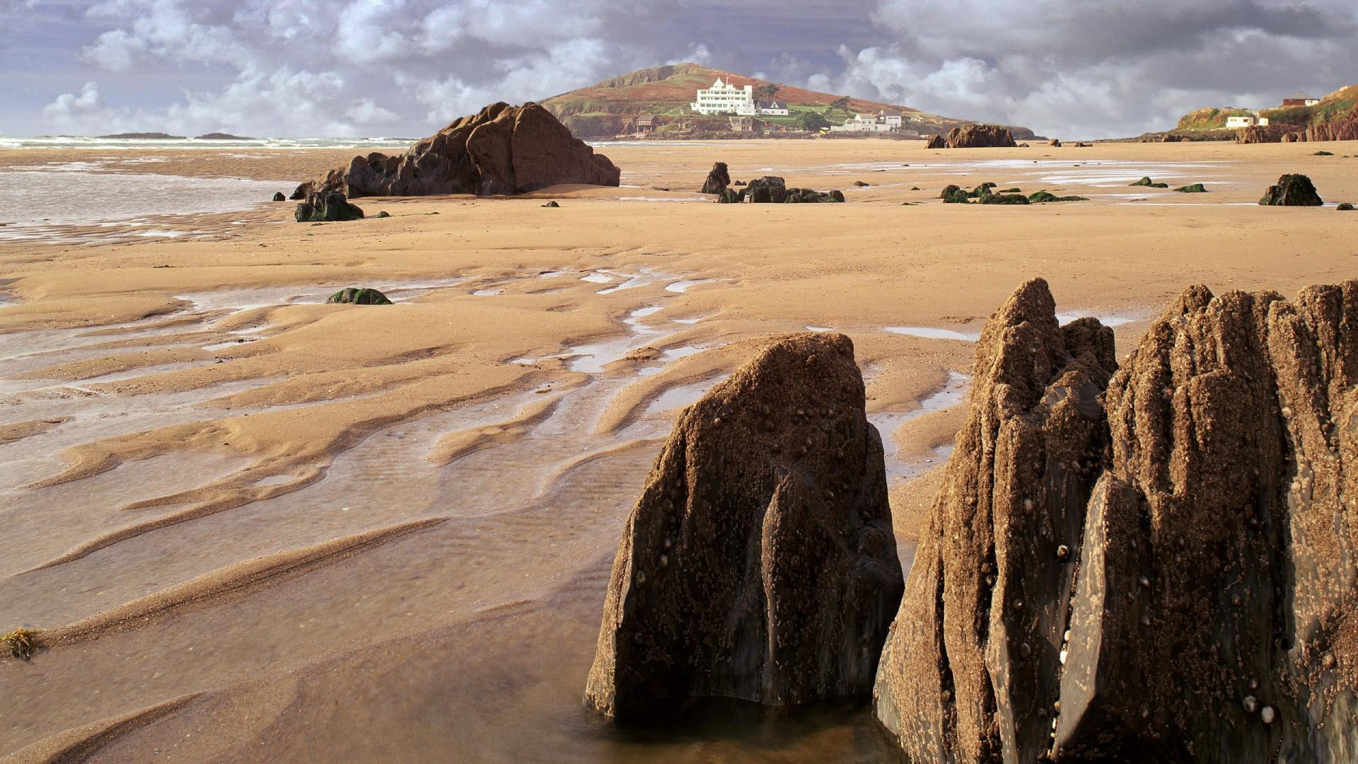 houses, rocks, sand, nature and landscapes, sy, beach, 1080P, rocky, huge, HD Wallpaper