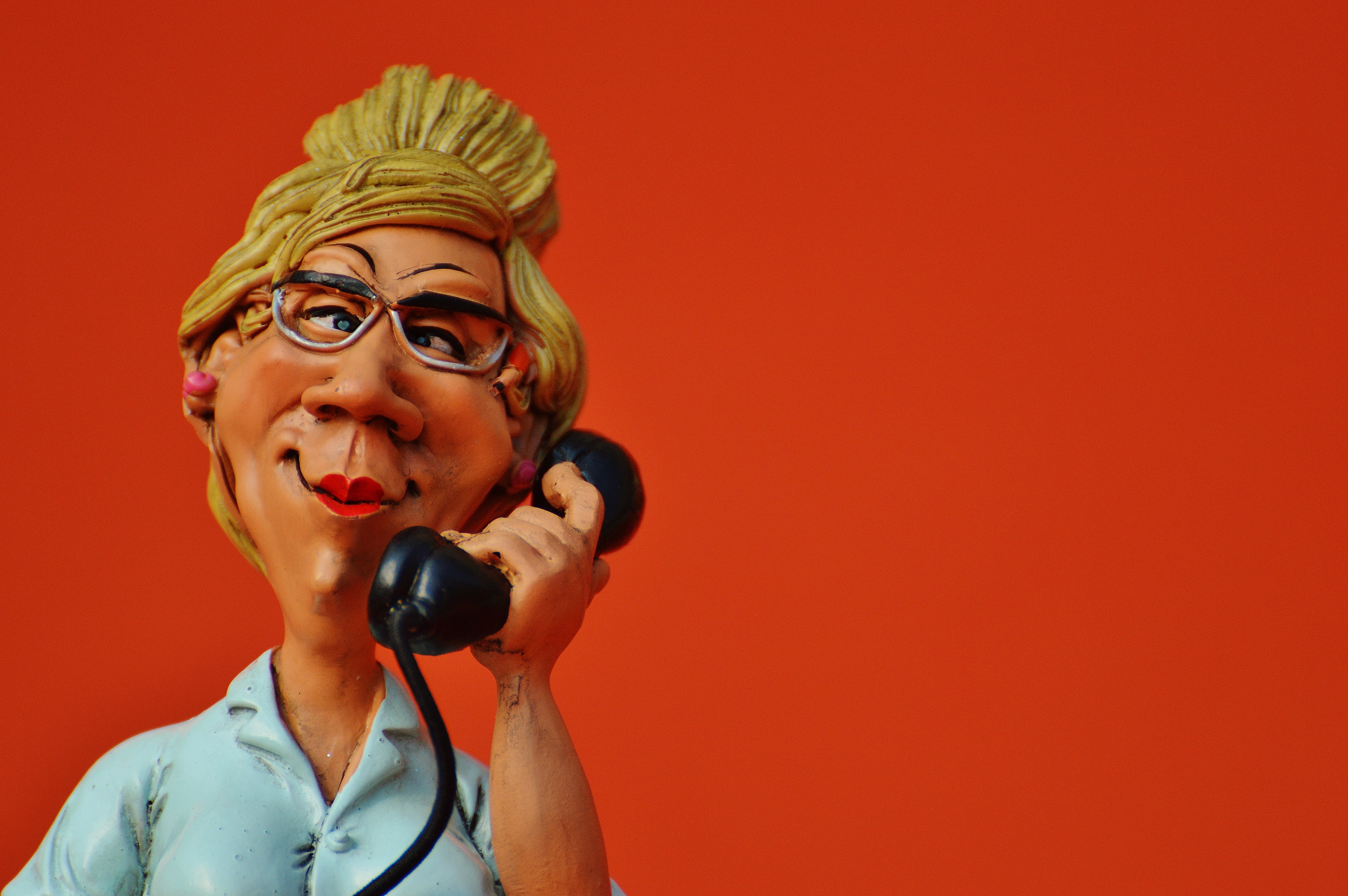 colored background, schedule, negative emotion, emotion, copy space, studio shot, close-up, looking at camera, secretary, communication, eyeglasses, mouth open, HD Wallpaper
