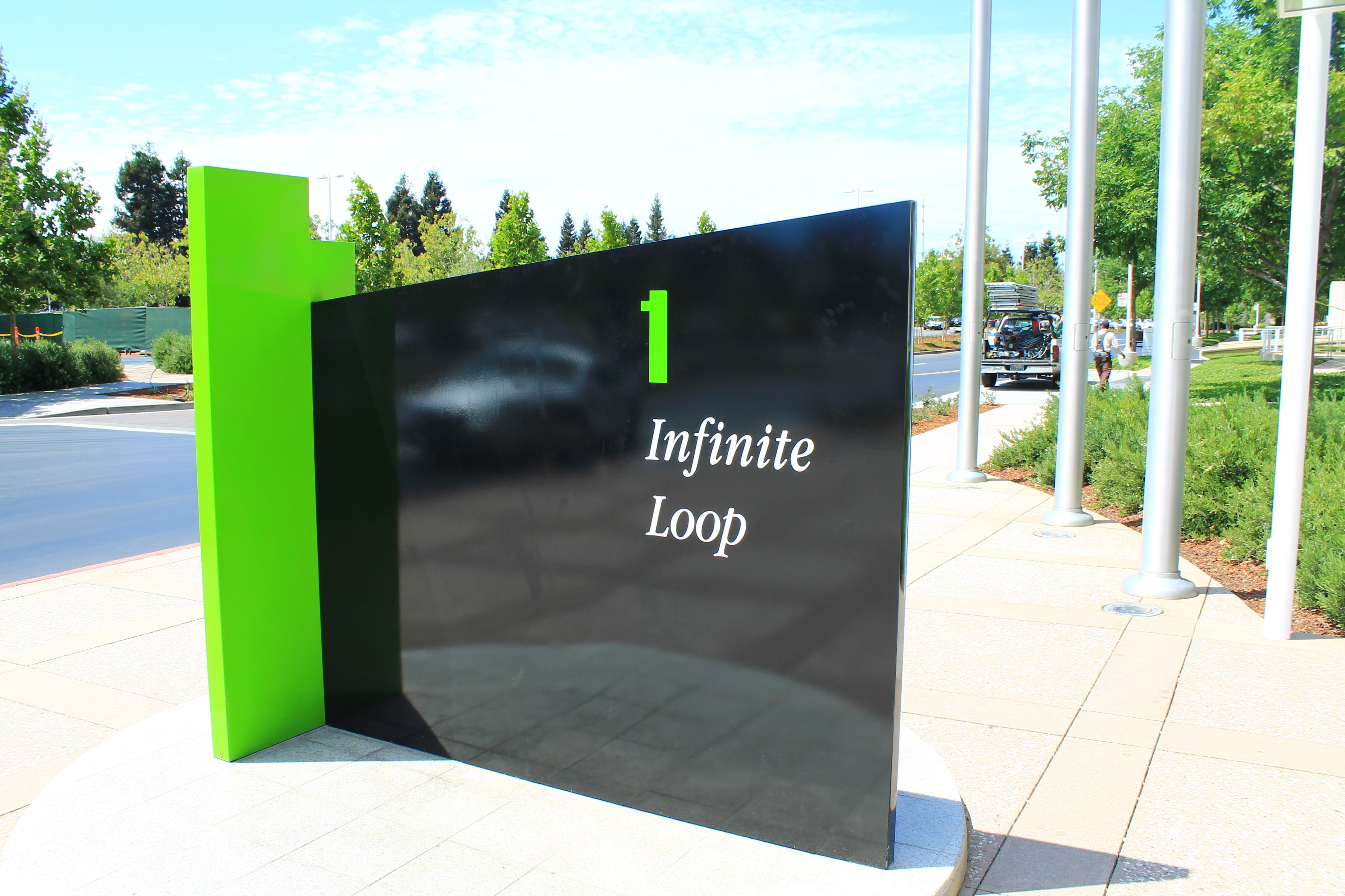 city, board, plant, blackboard, shadow, nature, black color, california, text, message, outdoors, luxury, sunlight, communication, sign, logo, company, HD Wallpaper