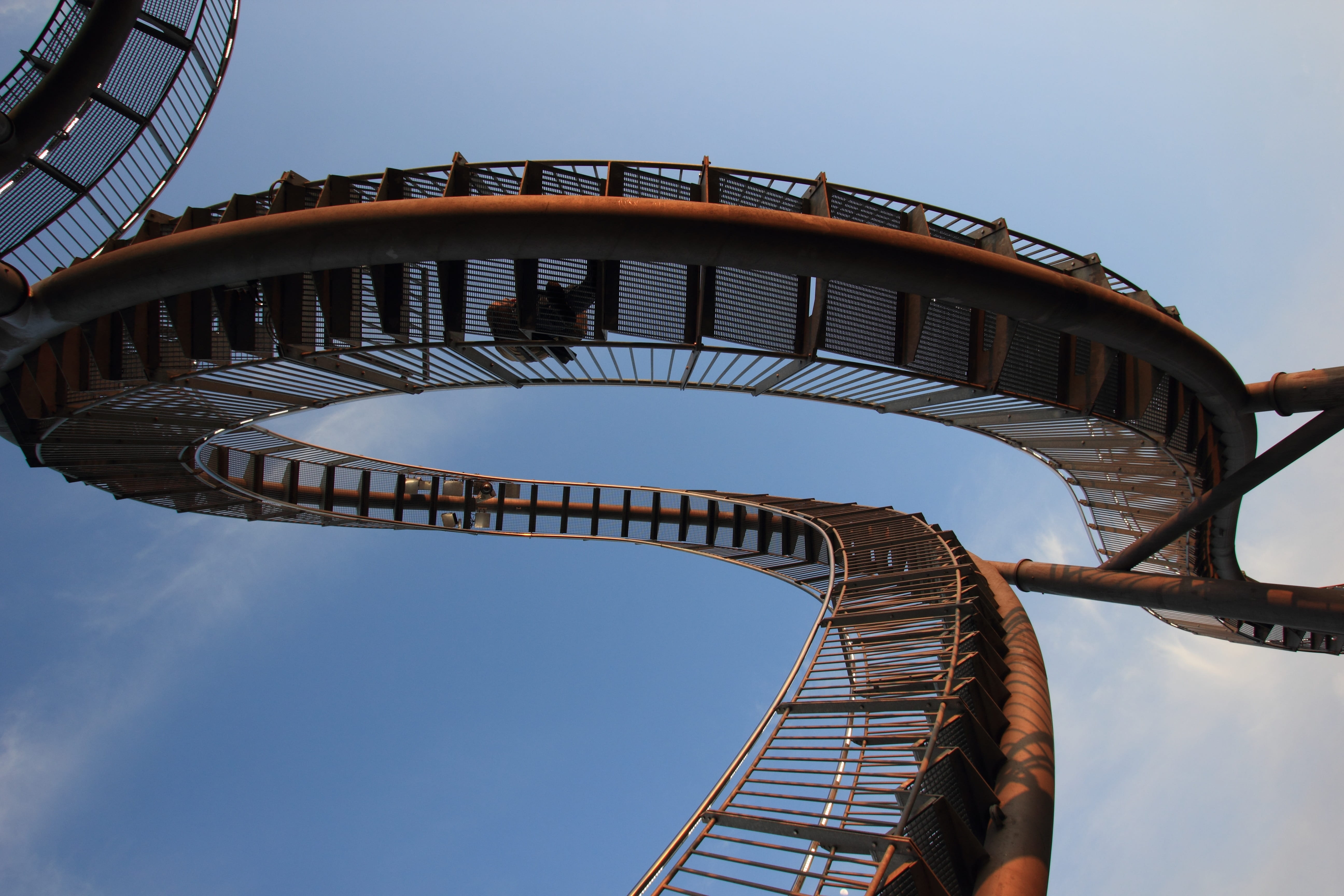 5K, travel destinations, duisburg, staircase, germany, outdoors, amusement park ride, culture, turtle, nature, spiral, sculpture, art, day, city, built structure, HD Wallpaper