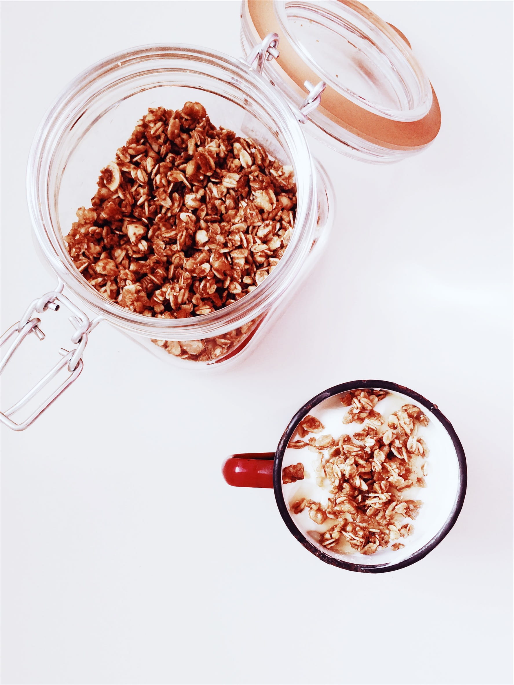 jar, refreshment, oats - food, food and drink, cereal, white background, indoors, studio shot, food, breakfast, morning, milk, cereals, drink, container, Phone HD Wallpaper