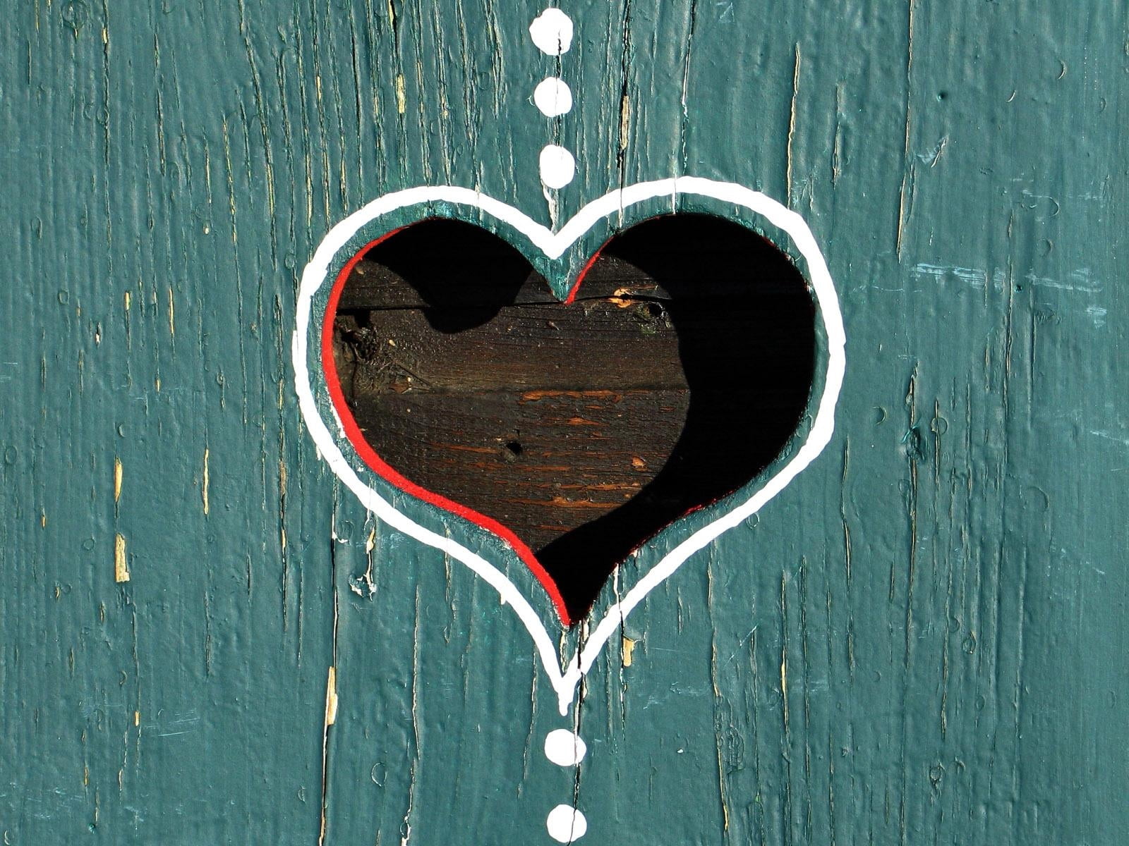 positive emotion, close-up, dirty, weathered, old-fashioned, green, board, textured, love, wood, old, rusty, valentines Day - Holiday, shaped, 720P, backgrounds, HD Wallpaper