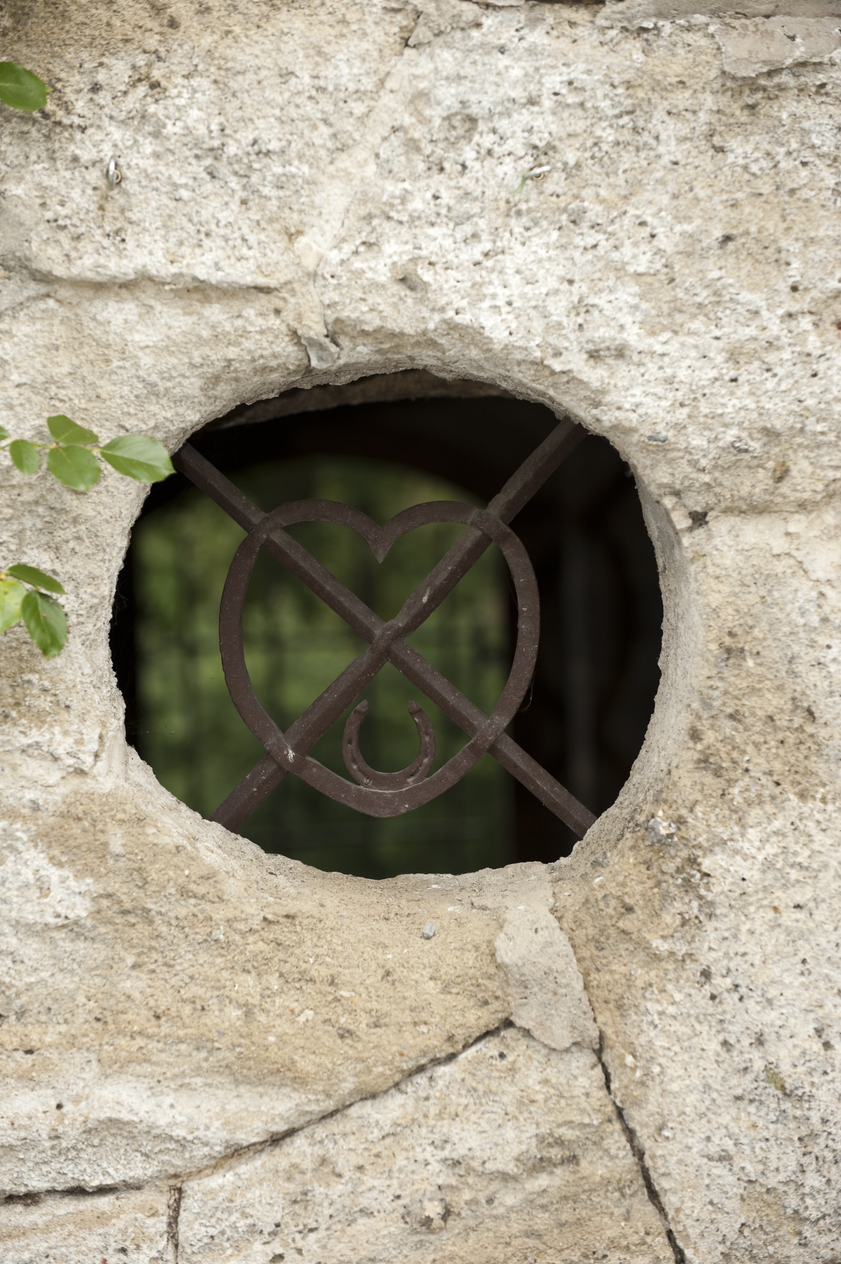 metal, 4K, window, stone wall, building exterior, romance, built structure, circle, exhaust fan, shape, building, old, pattern, wall - building feature, Phone HD Wallpaper