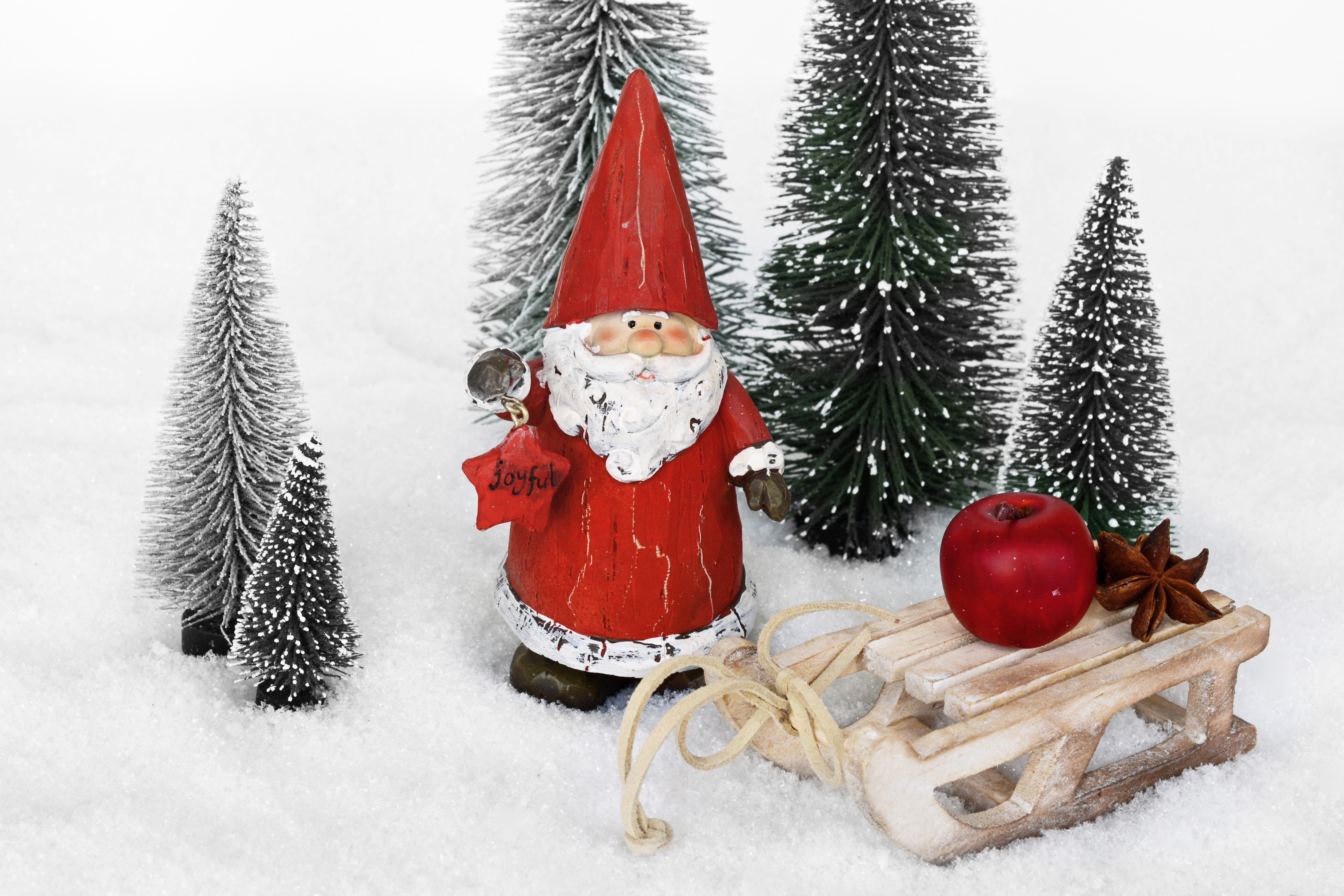 hat, decoration, fir tree, snow, snowing, pine tree, christmas decoration, greeting card, santa, nature, holiday, christmas, slide, christmas ornament, HD Wallpaper