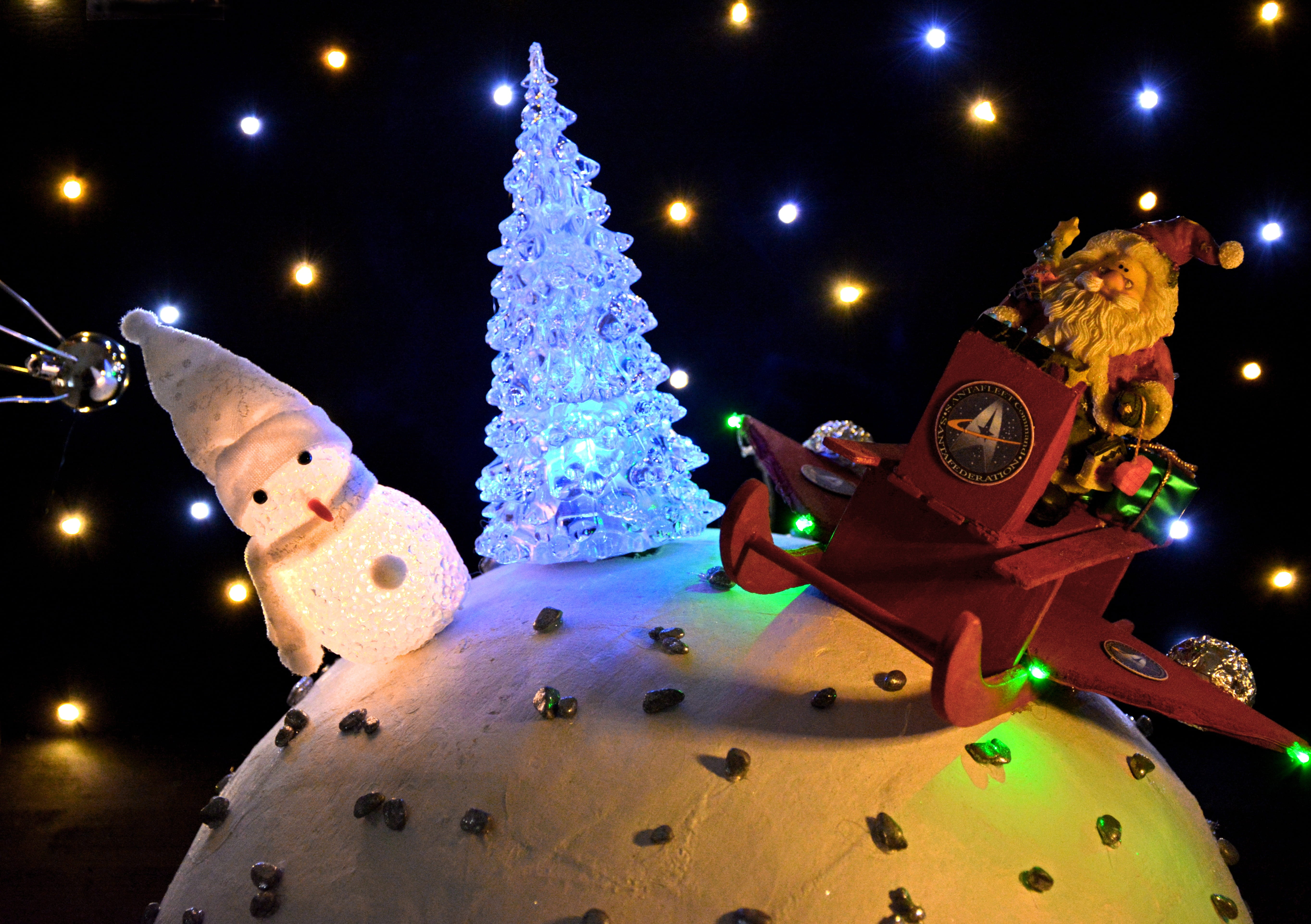 cosmos, starry sky, landing, celebration, sky, decors, art and craft, luna, spherical, illuminated, snow man, universe, stopover, christmas scene, santa claus, HD Wallpaper