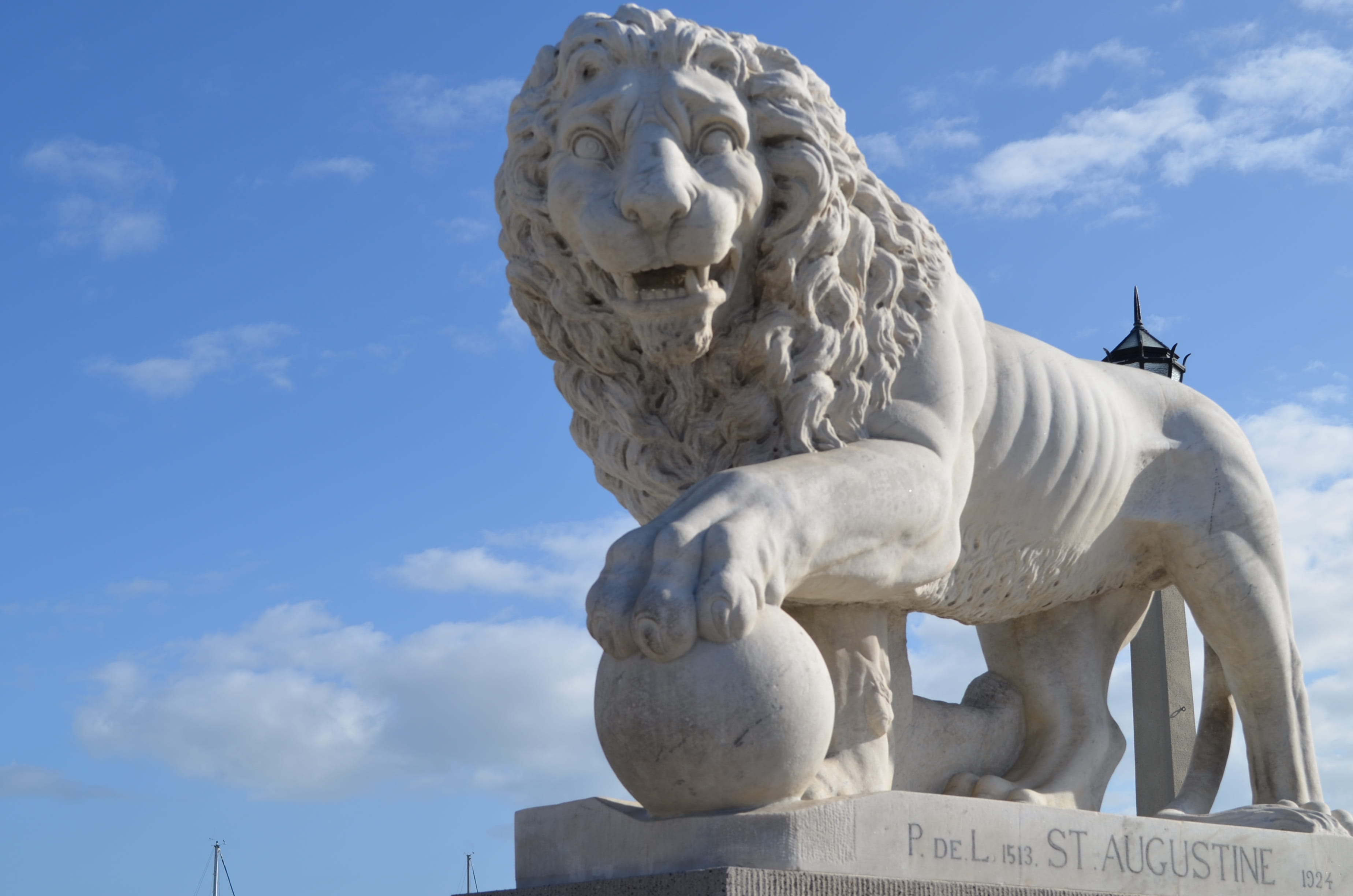 no people, statue, craft, architecture, human representation, historic, bridge of lions, sky, 2K, florida, st augustine, day, animal wildlife, white color, HD Wallpaper