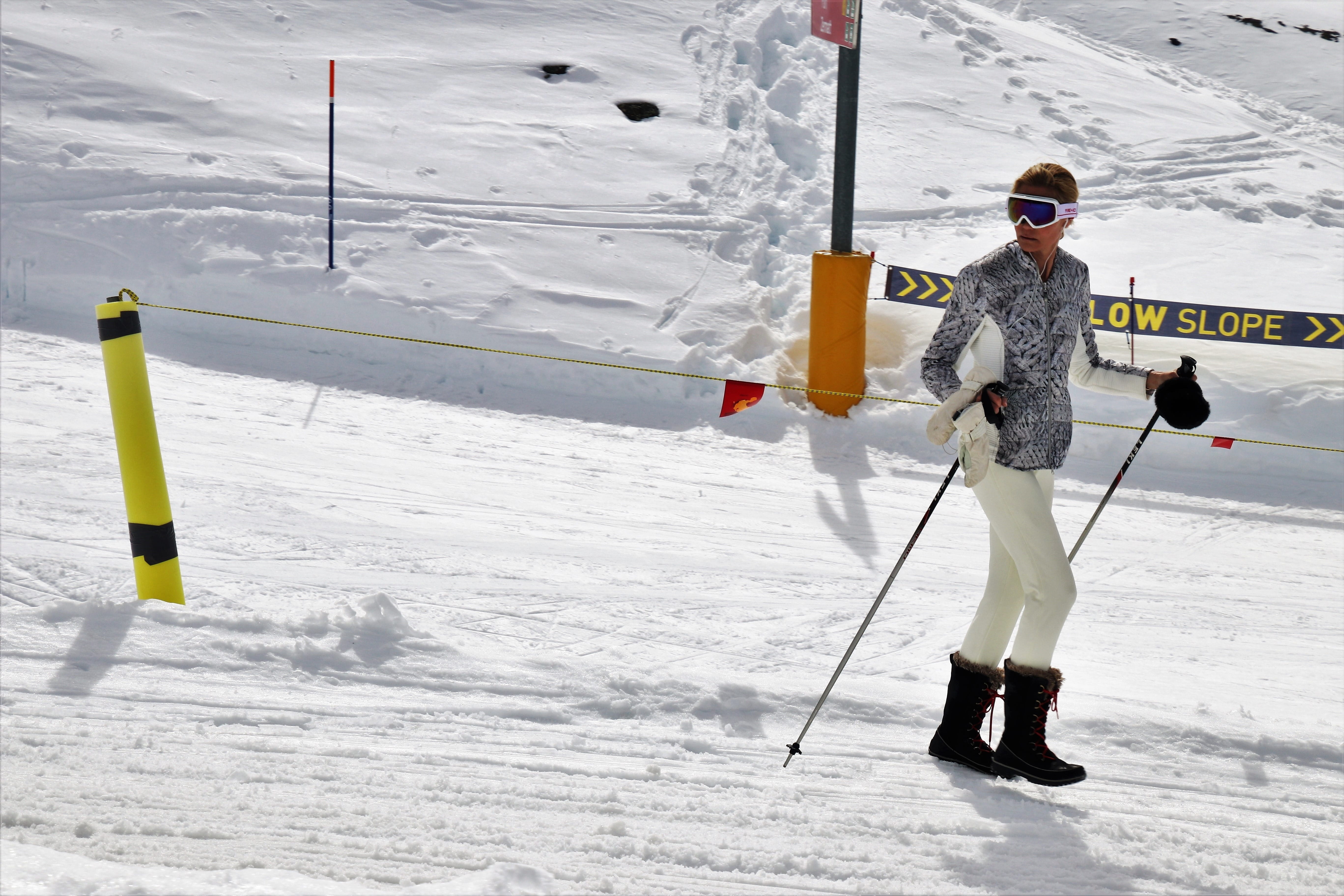 rest, jacket, the alps, one person, snowy, biel, tourist, mountains, active, ice, tourism, frosty, at the court of, beauty, ski pole, fresh air, frost, HD Wallpaper