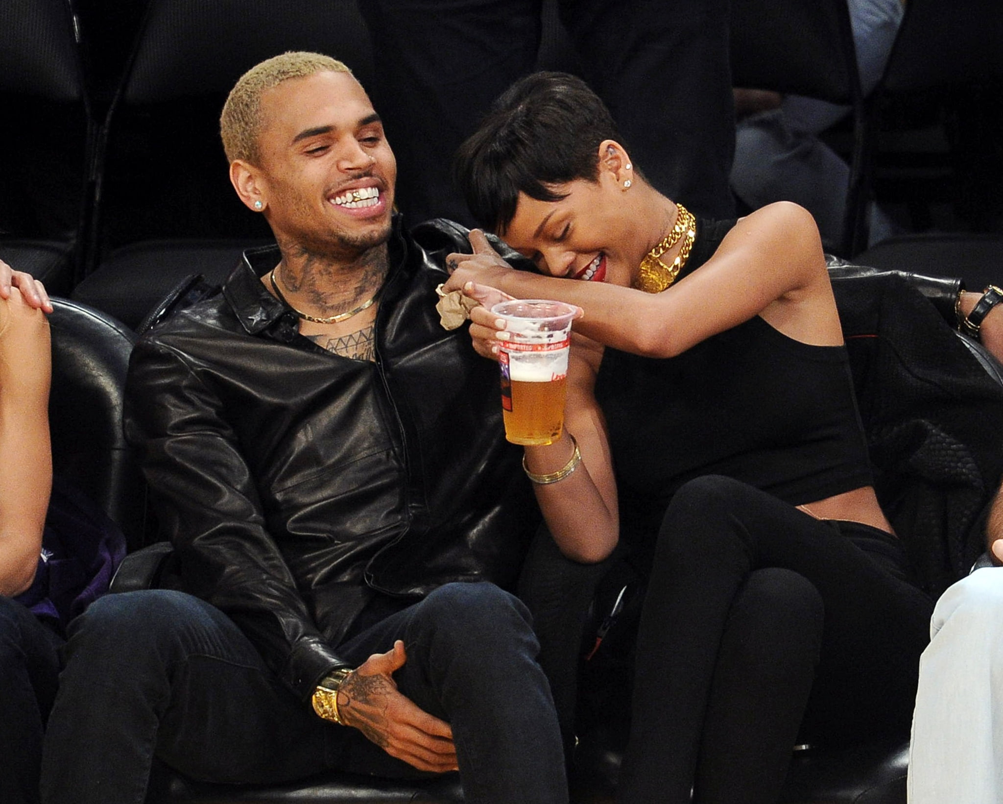 drinking, happy hour, young adult, happiness, alcohol, friendship, adult, refreshment, food and drink, males, chris brown backgrounds for widescreen, sitting, HD Wallpaper