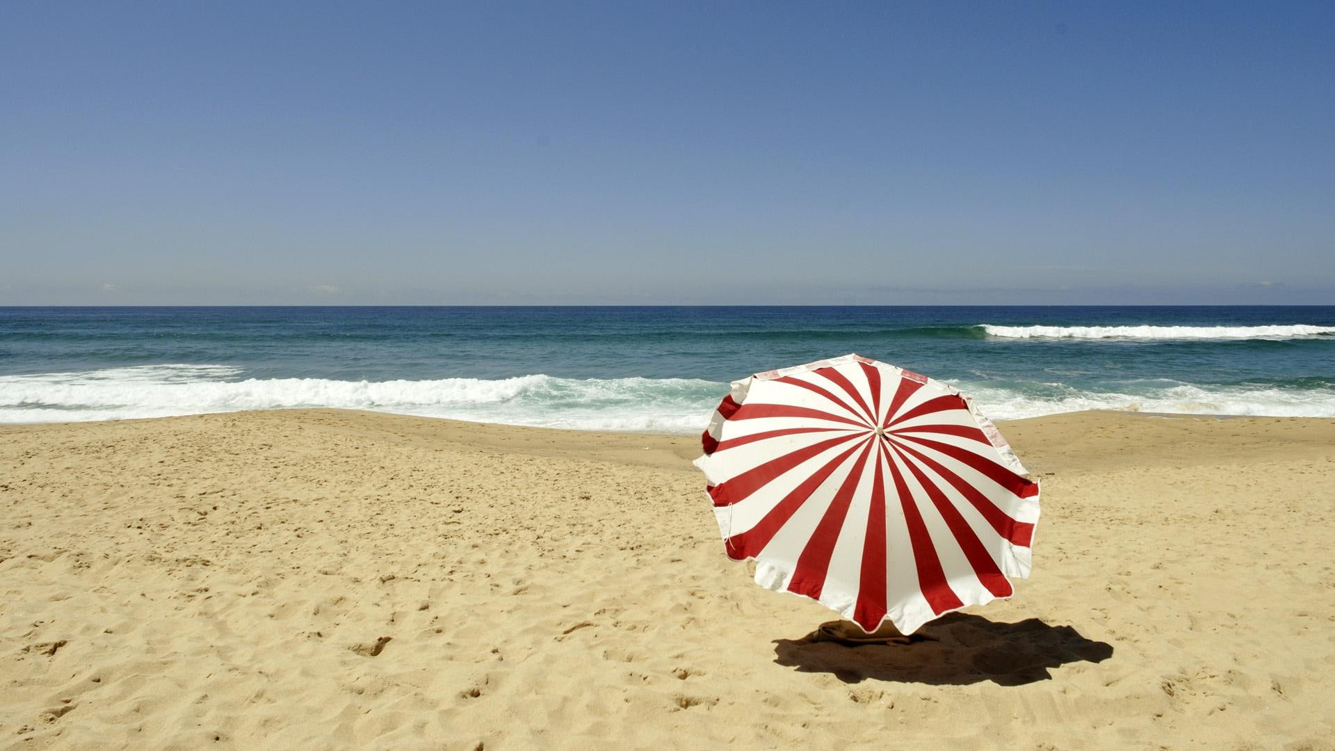 beach, red, 1080P, white, umbrella, sand, 1920x1080, beaches, HD Wallpaper