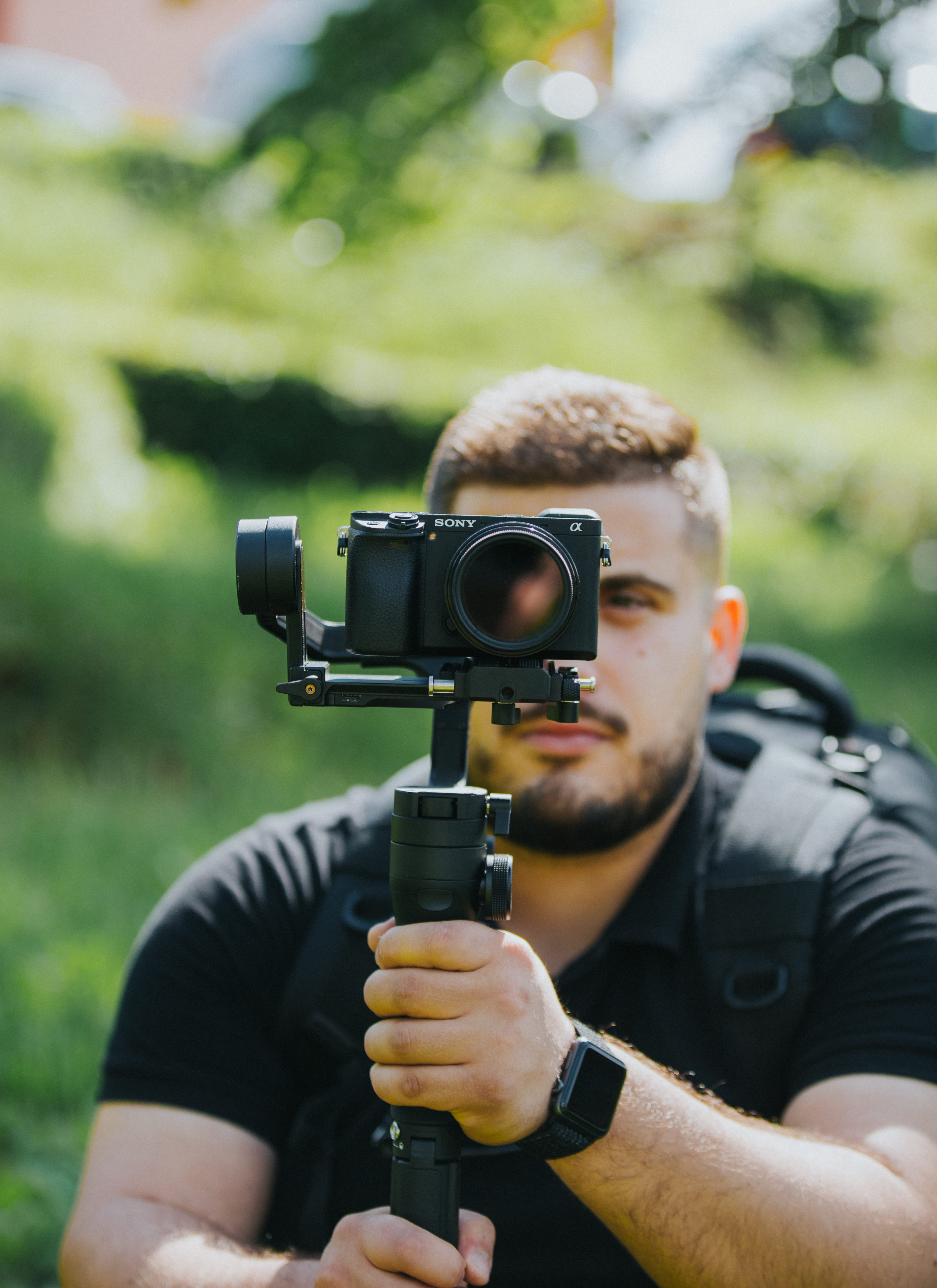 male, work, leisure activity, videographer, camera, hands, mid adult, outdoors, photographer, one person, holding, bosnia and herzegovina, gun, 4K, young men, Phone HD Wallpaper