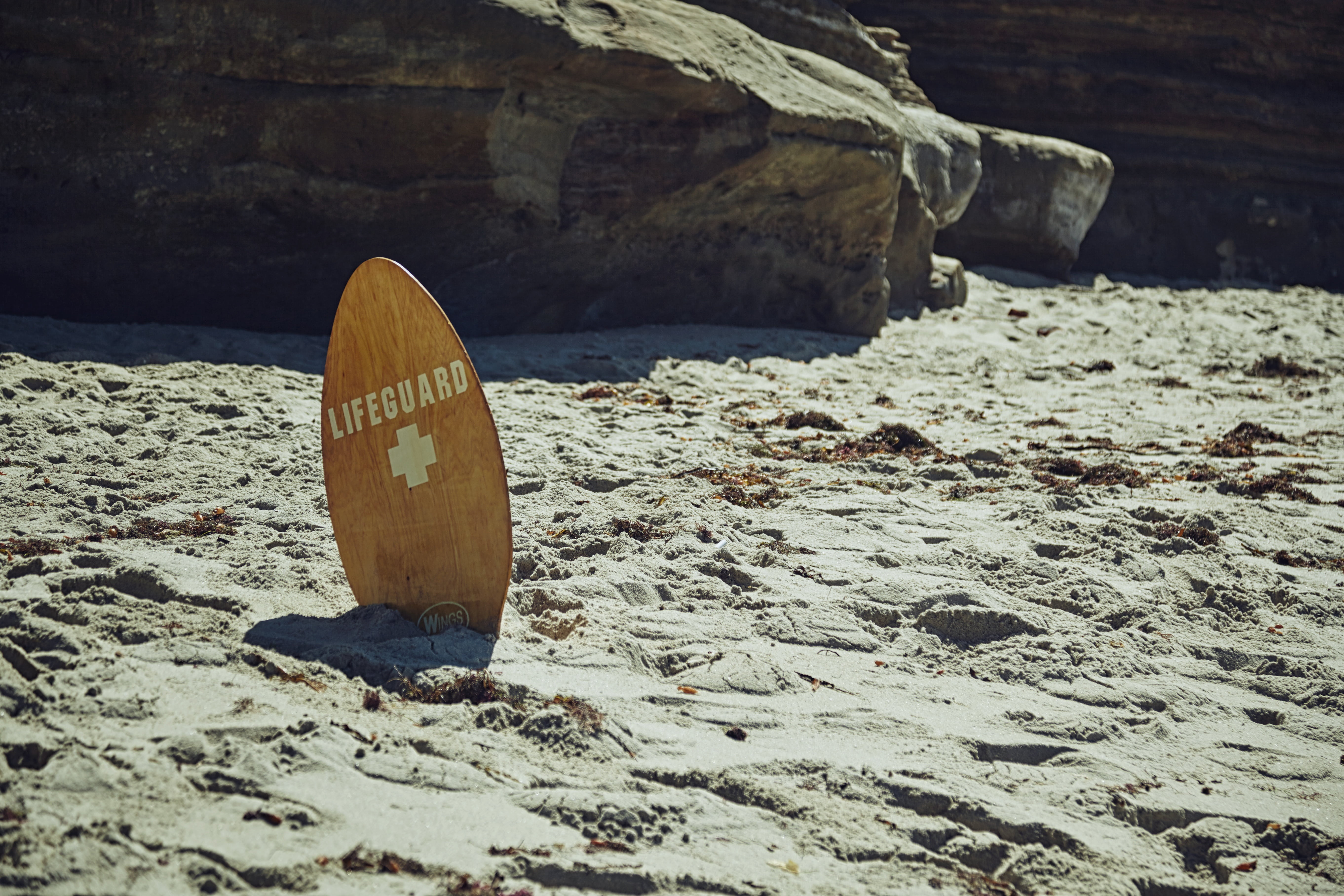 safety, rock, architecture, summer, built structure, shore, nature, swimming, skimboard, cliff, sea, sunlight, close-up, rock - object, beach, coast, surfboard, HD Wallpaper