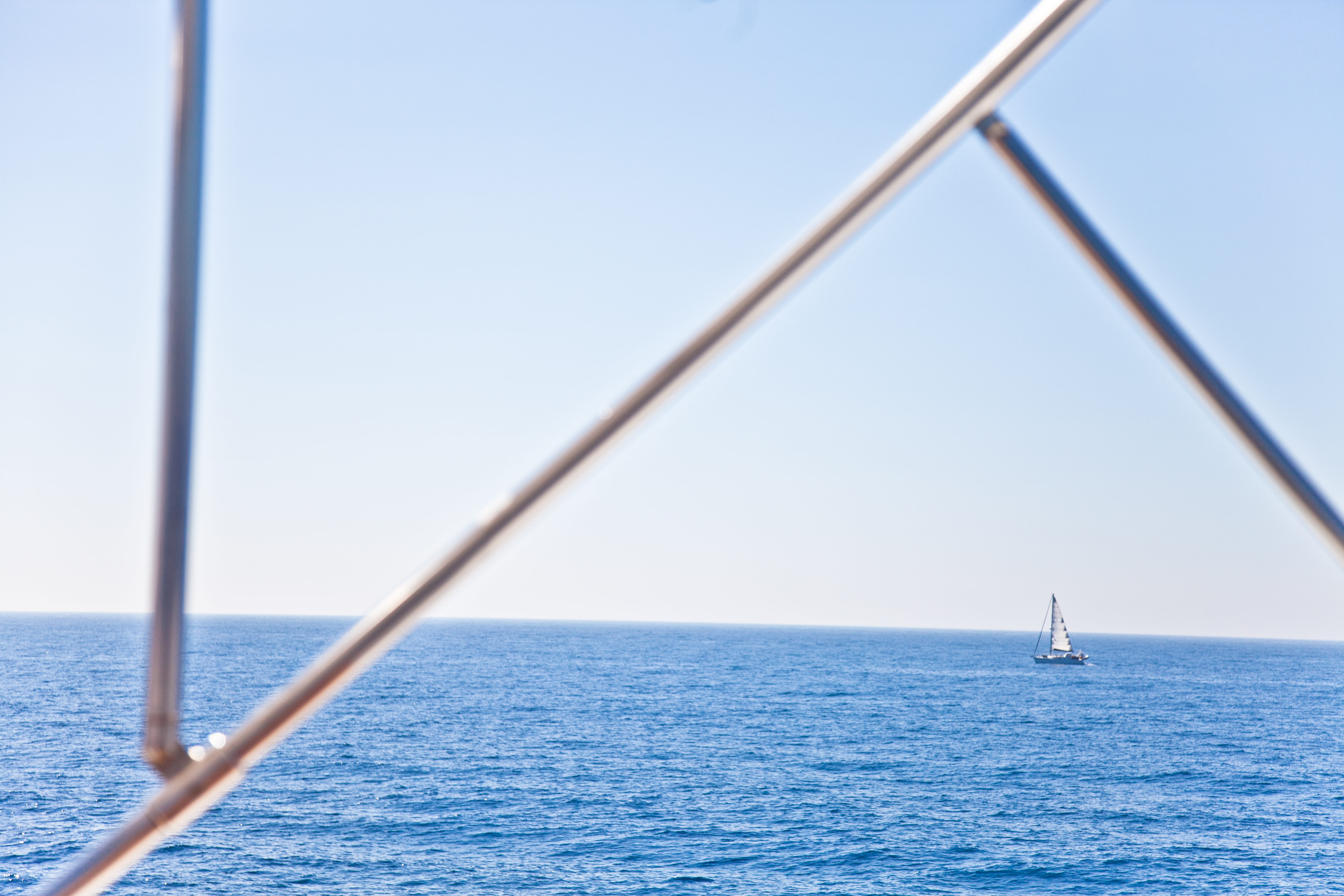 vessel, luxury, blue, watercraft, nature, sailing ship, horizon, water, clear sky, sky, leisure activities, ocean, 5K, sports, fishing, dyatime, outdoors, HD Wallpaper