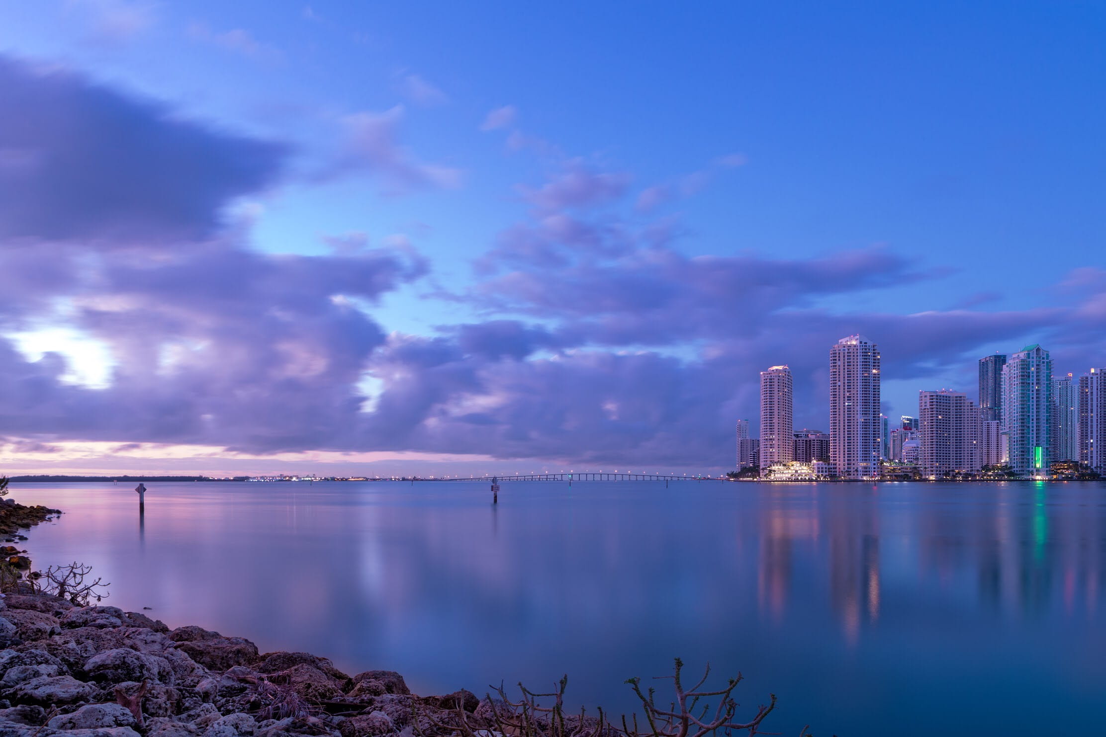 architecture, built structure, scenics - nature, sky, cloud - sky, city, cityscape, office building exterior, shoreline, lake, building exterior, building, HD Wallpaper