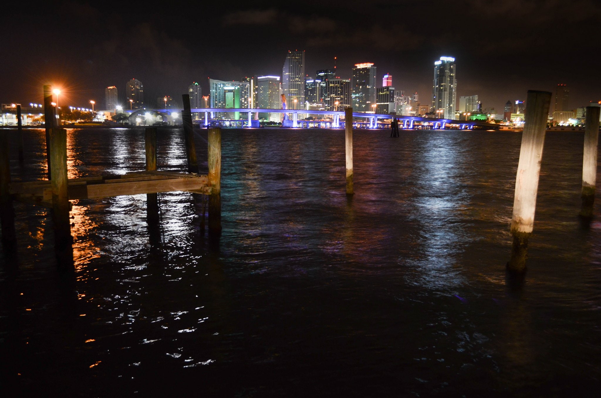 architecture, beach, buildings, art, city, usa, towers, port, roads, ocean, cities, floride, florida, night, miami, 1080P, bridges, light, sea, HD Wallpaper