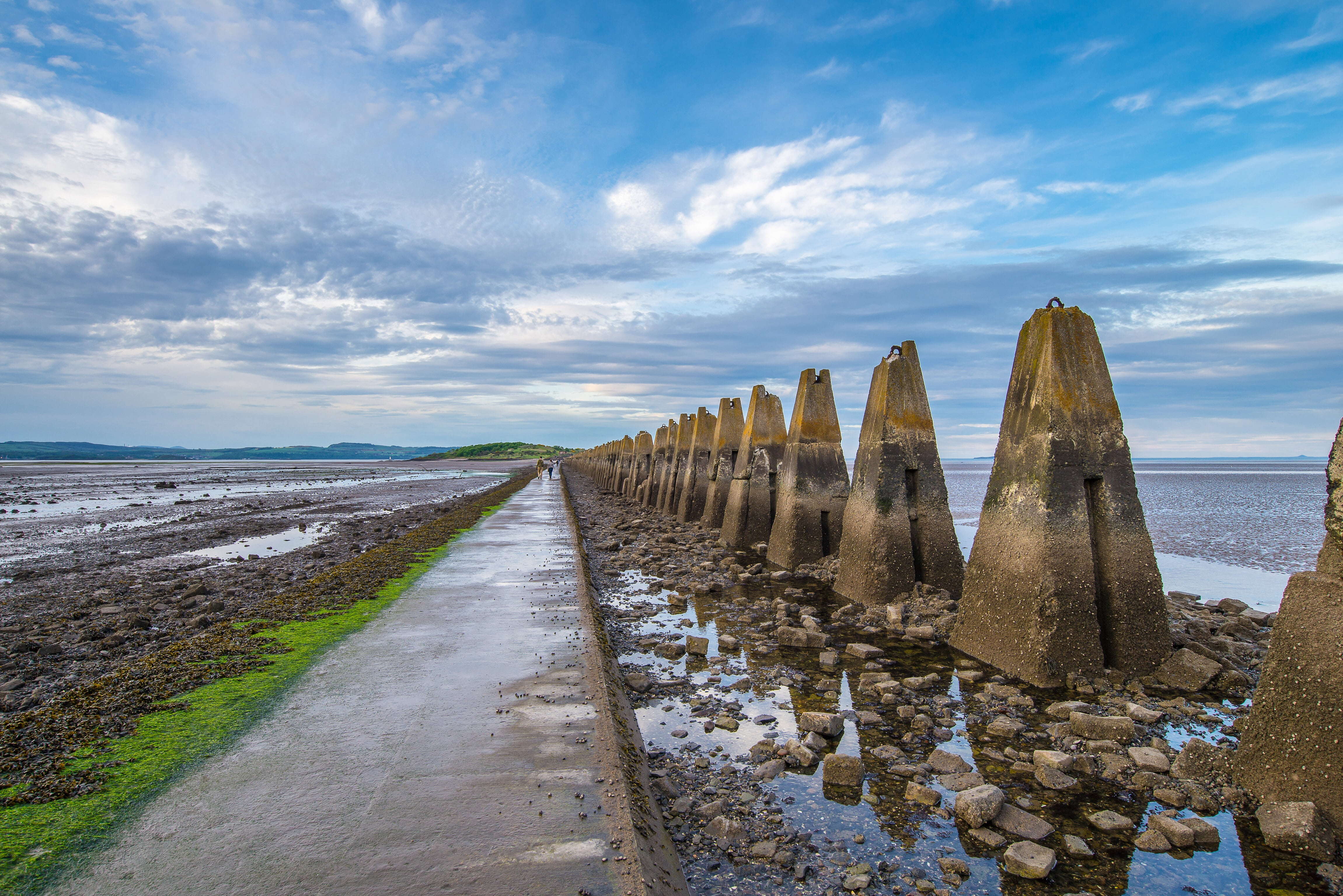 rocks, rock - Object, sky, reflections, photography, nature, Scotland, sea, pathway, landscape photography, 4K, Causeway, iceland, Cramond island, Firth of Forth, HD Wallpaper
