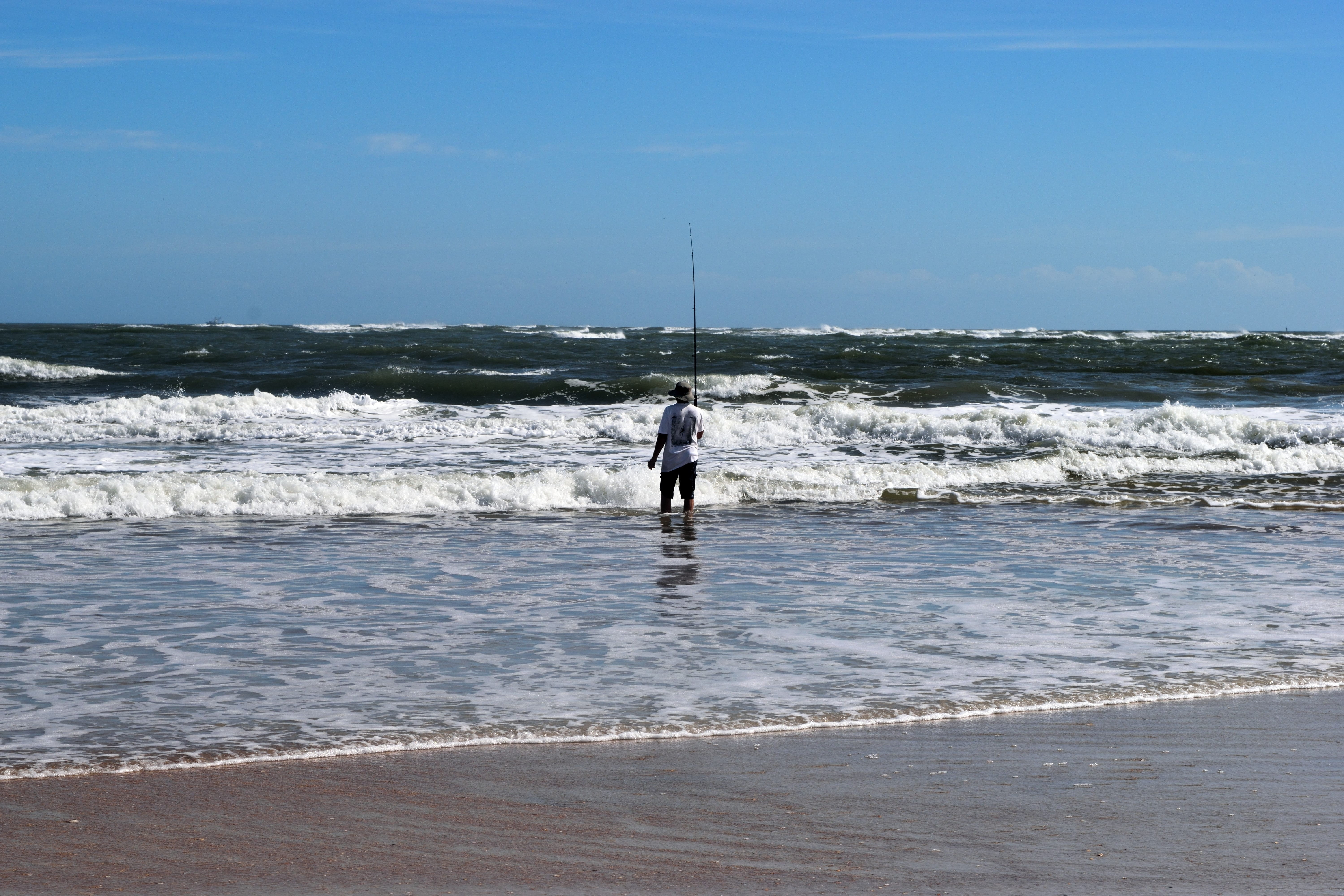 activity, men, beach, wave, surfing, land, angling, person, 5K, coast, ocean, horizon over water, leisure, landscape, rod, kiteboarding, people, hobby, HD Wallpaper
