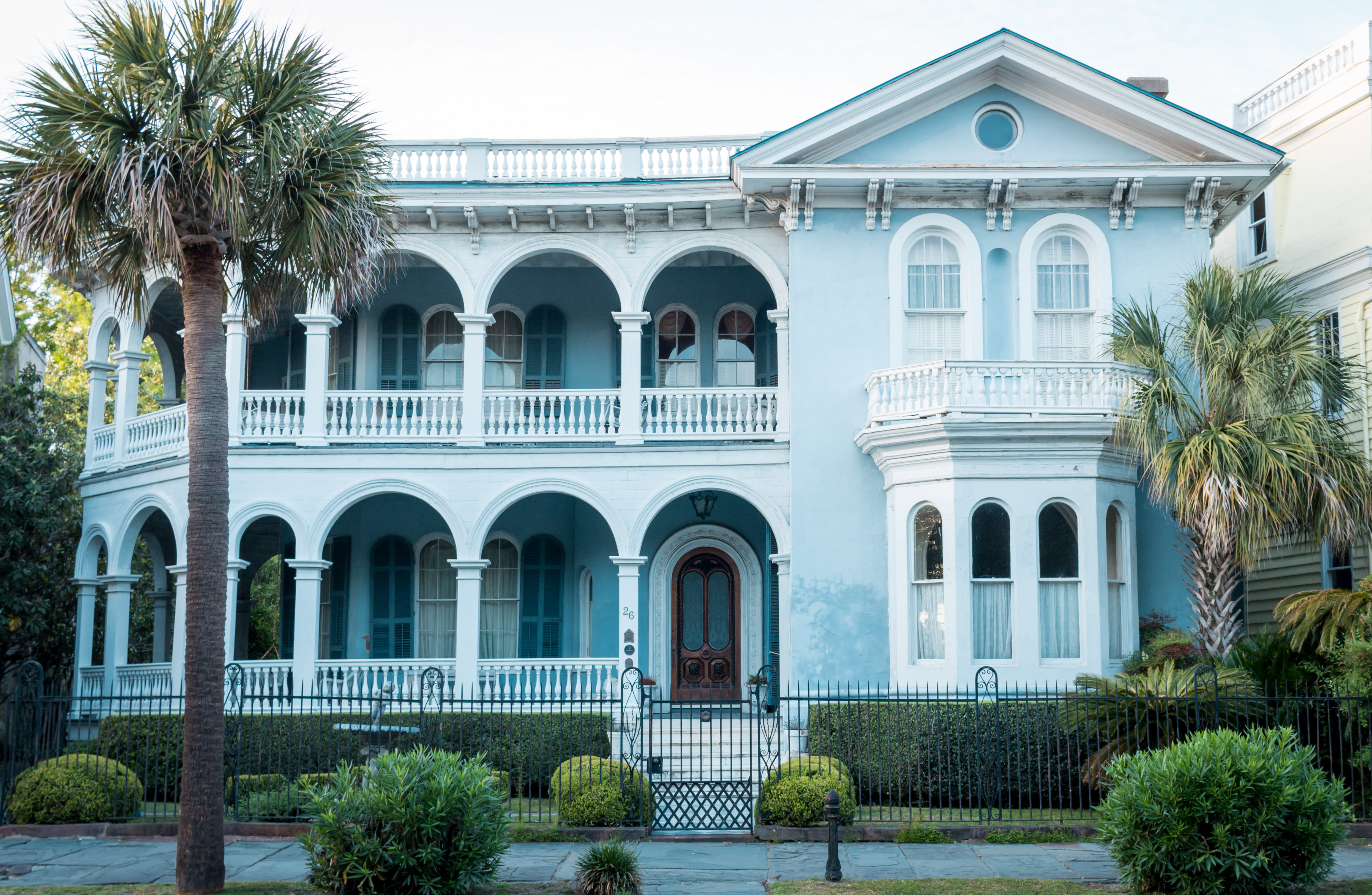 home, palmetto, built structure, growth, southern charm, window, facade, day, sky, building, charleston, southern, plant, outdoors, luxury, united states, HD Wallpaper