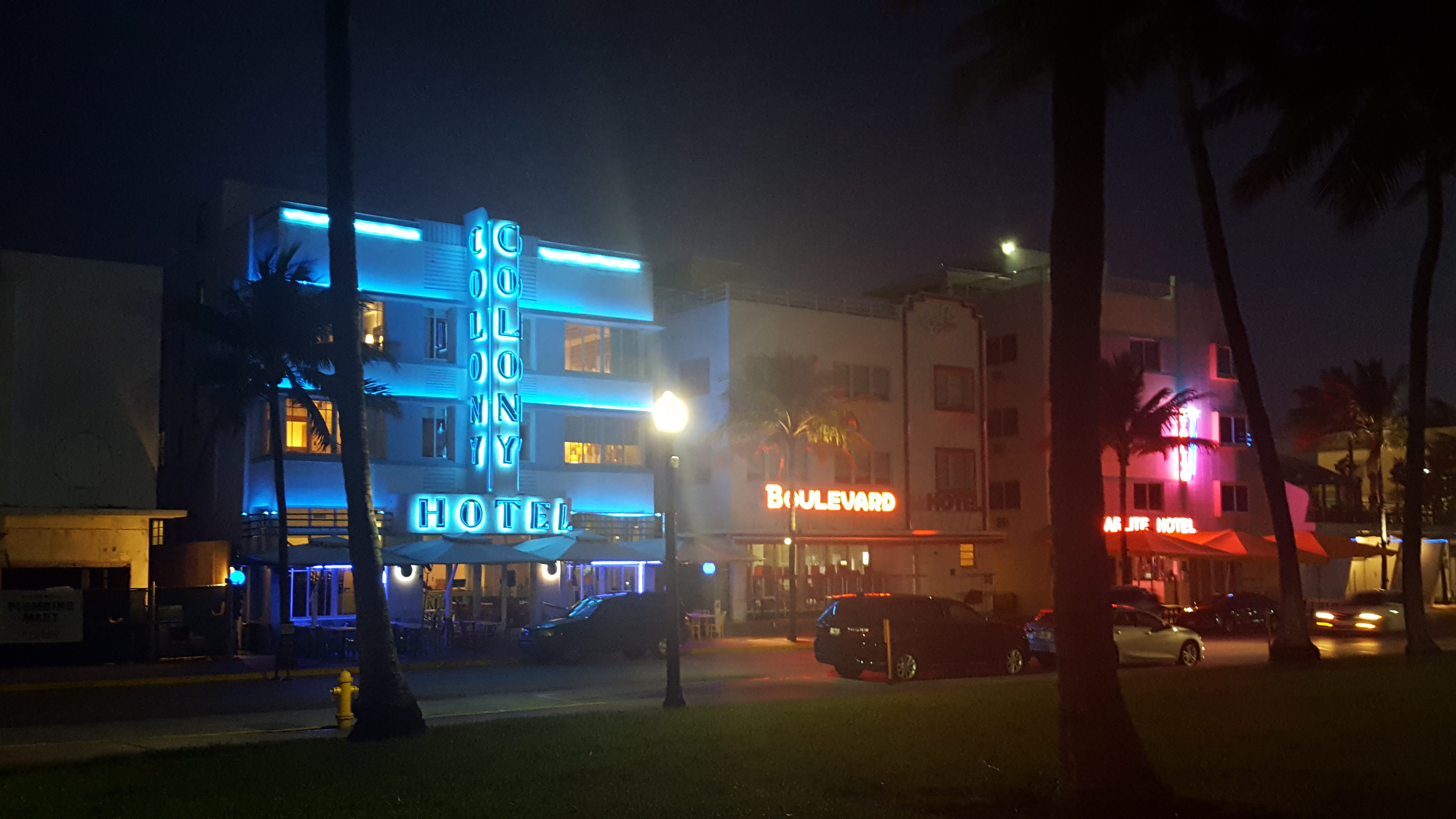 no people, light, road, hotel, motor vehicle, miami, united states, lighting equipment, night, architecture, city life, text, street, sign, communication, HD Wallpaper