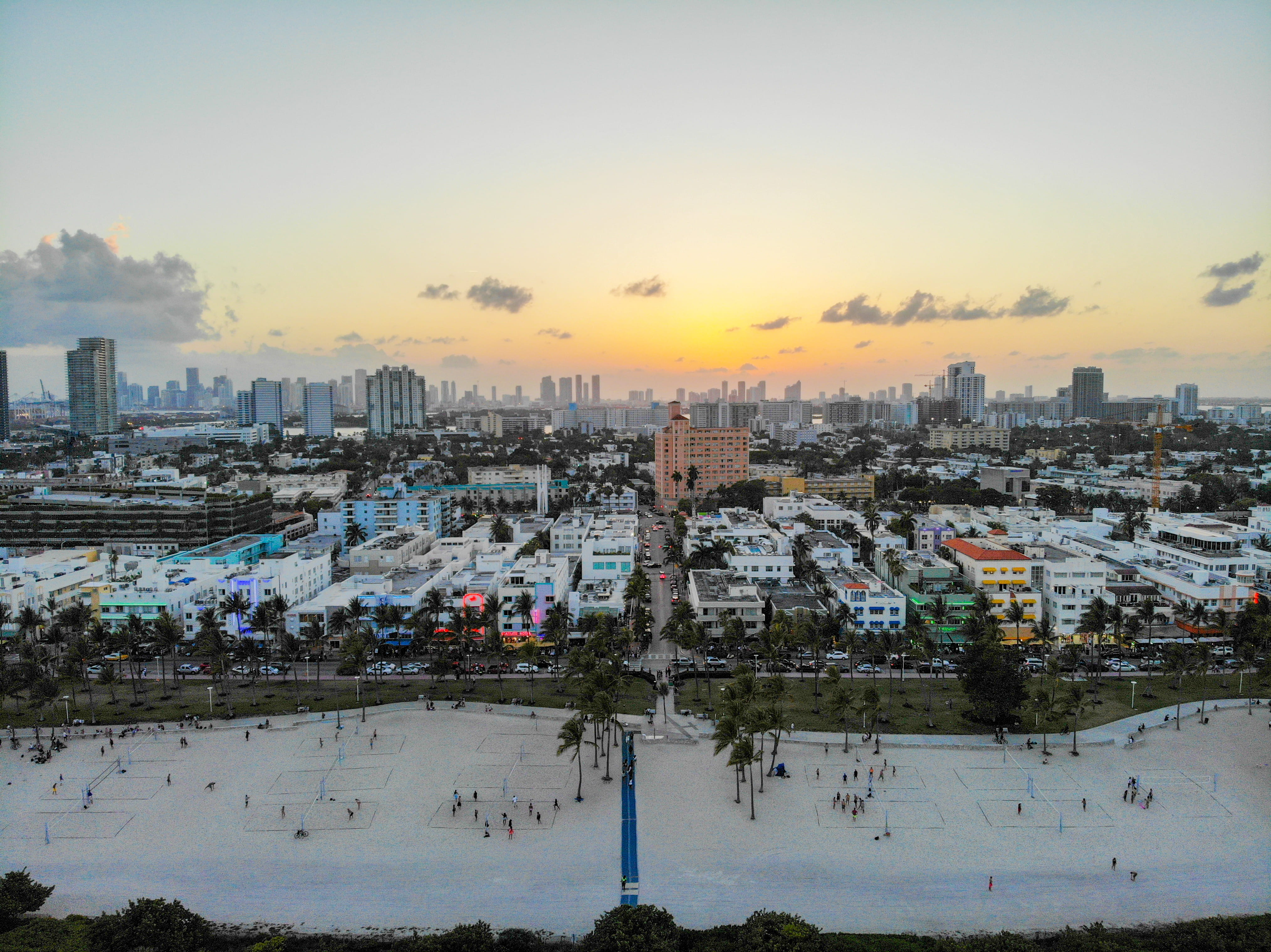 animal, person, outdoors, cityscape, landscape, 4K, bird, sunset, human, usa, nature, south beach, residential district, snow, built structure, miami beach, HD Wallpaper