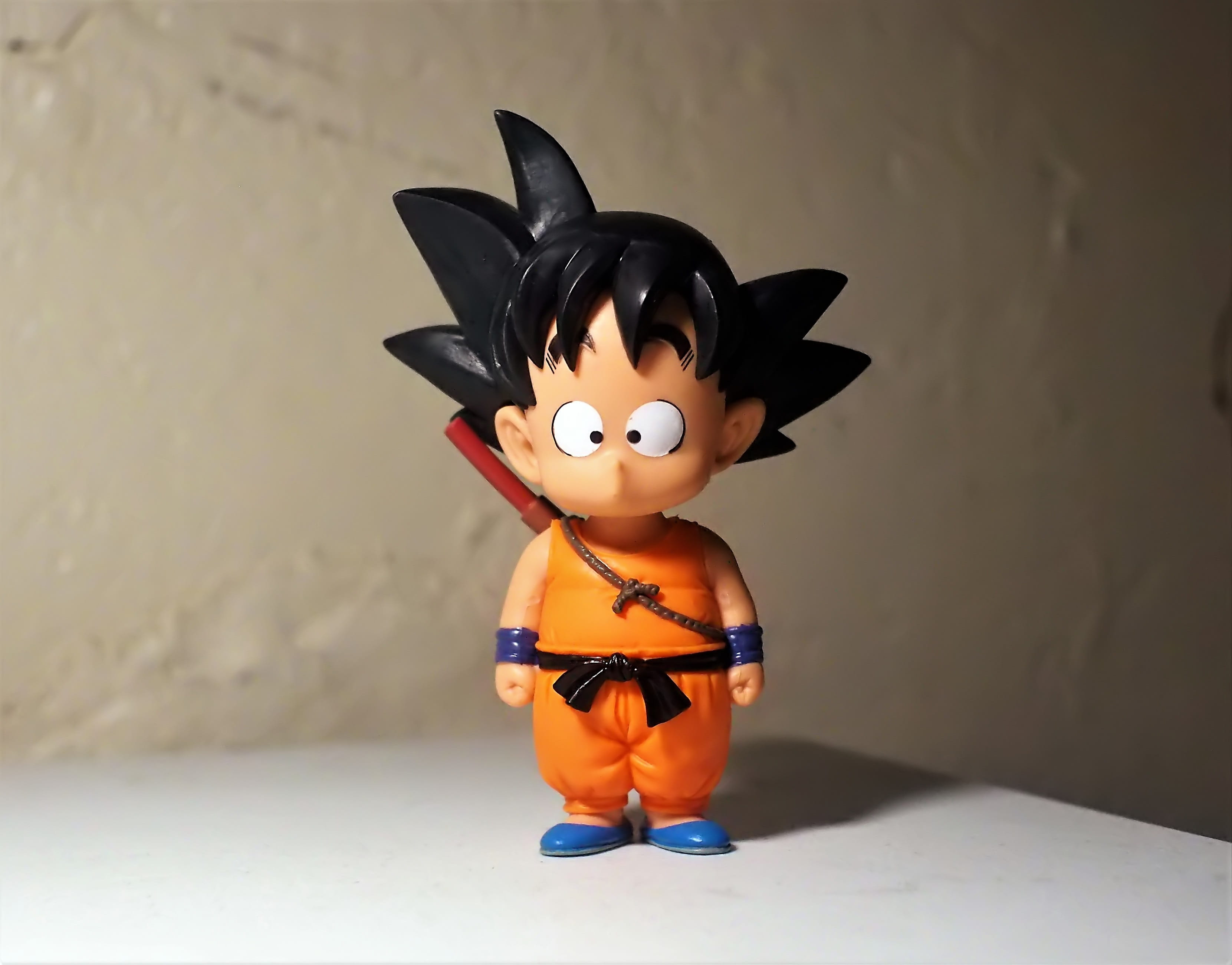 wall - building feature, plastic, table, z, character, craft, television, toy, indoors, tv, figurine, small, representation, ball, cartoon, male likeness, HD Wallpaper