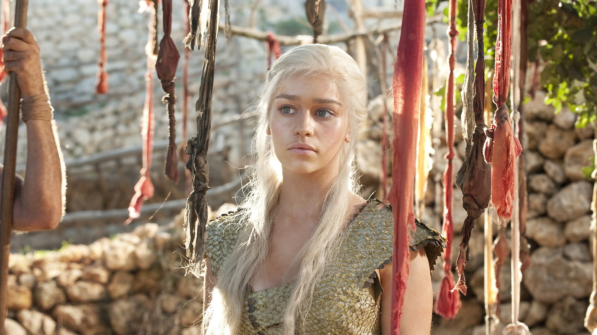 1080P, targaryen, series, actress, women, thrones, emilia, art, entertainment, house, white, hair, daenerys, game, hd, tv, clarke, HD Wallpaper