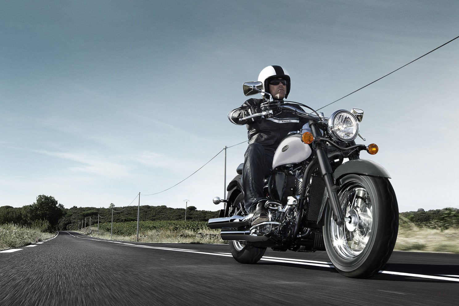 crash helmet, sports helmet, day, edition, 2012, outdoors, riding, biker, ride, travel, land vehicle, headwear, mode of transportation, 900, 720P, classic, HD Wallpaper