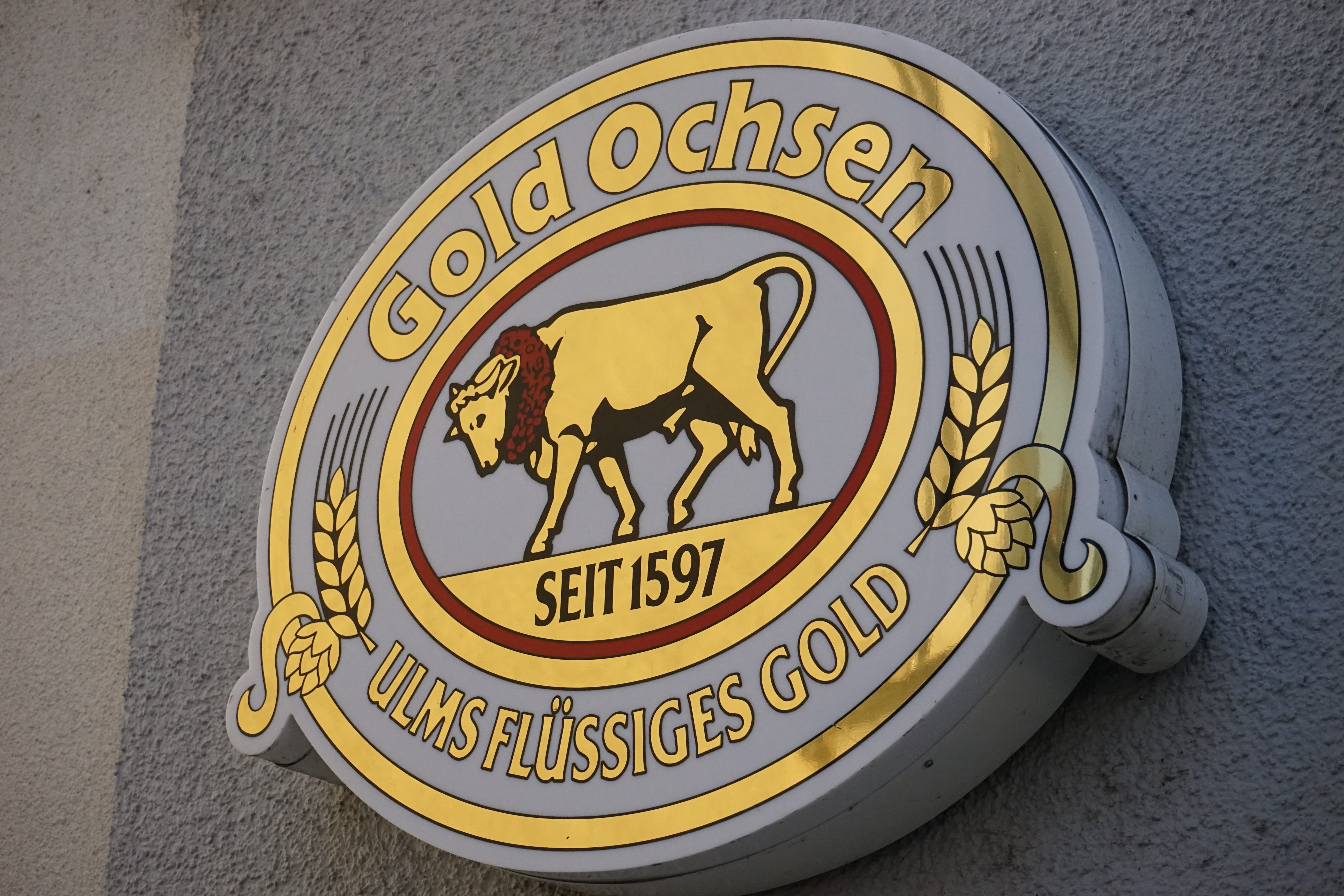 pattern, lettering, golden, bull, brewery gold ox, mammal, non-western script, craft, metal, creativity, ox, human representation, ox gold, close-up, art and craft, HD Wallpaper
