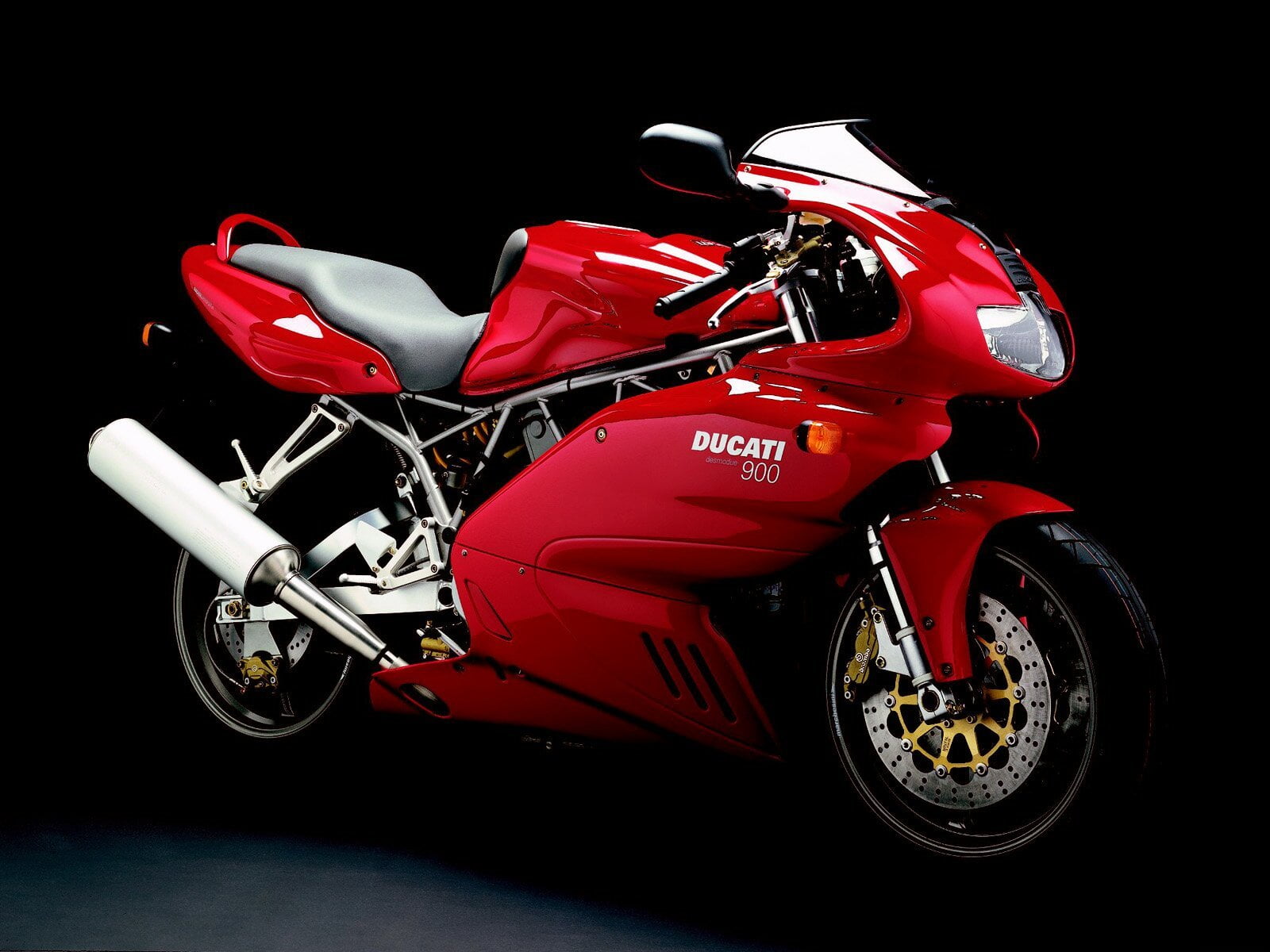 land vehicle, headwear, helmet, wheel, transportation, riding, ducati bikes, Motorcycles, one person, ss, auto racing, studio shot, bike, black background, HD Wallpaper
