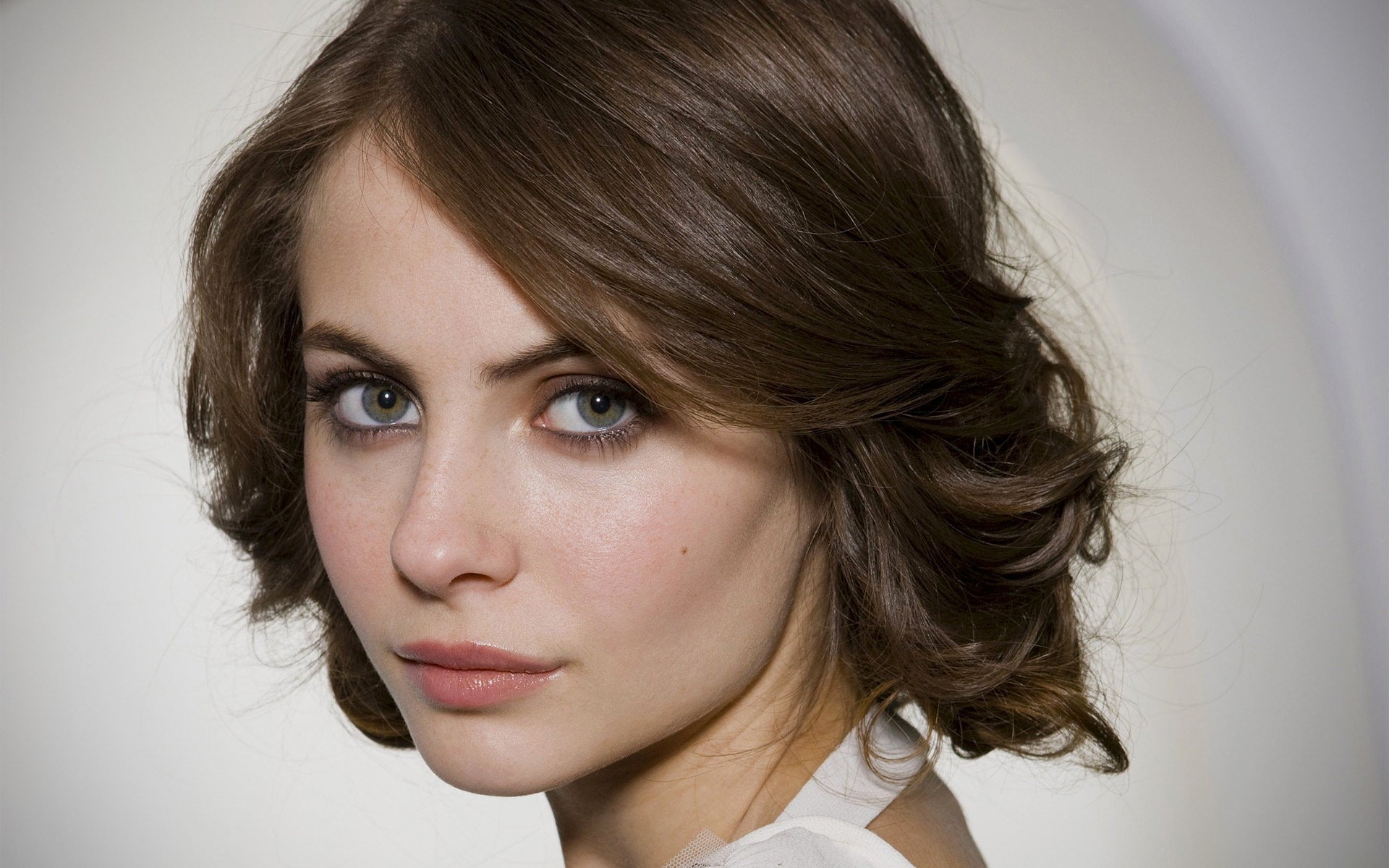green eyes, Willa Holland, face, women, 1080P, brunette, HD Wallpaper
