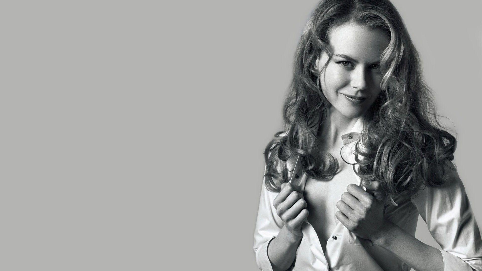 Nicole Kidman, curly hair, women, actress, simple background, portrait, smiling, celebrity, monochrome, 1080P, HD Wallpaper