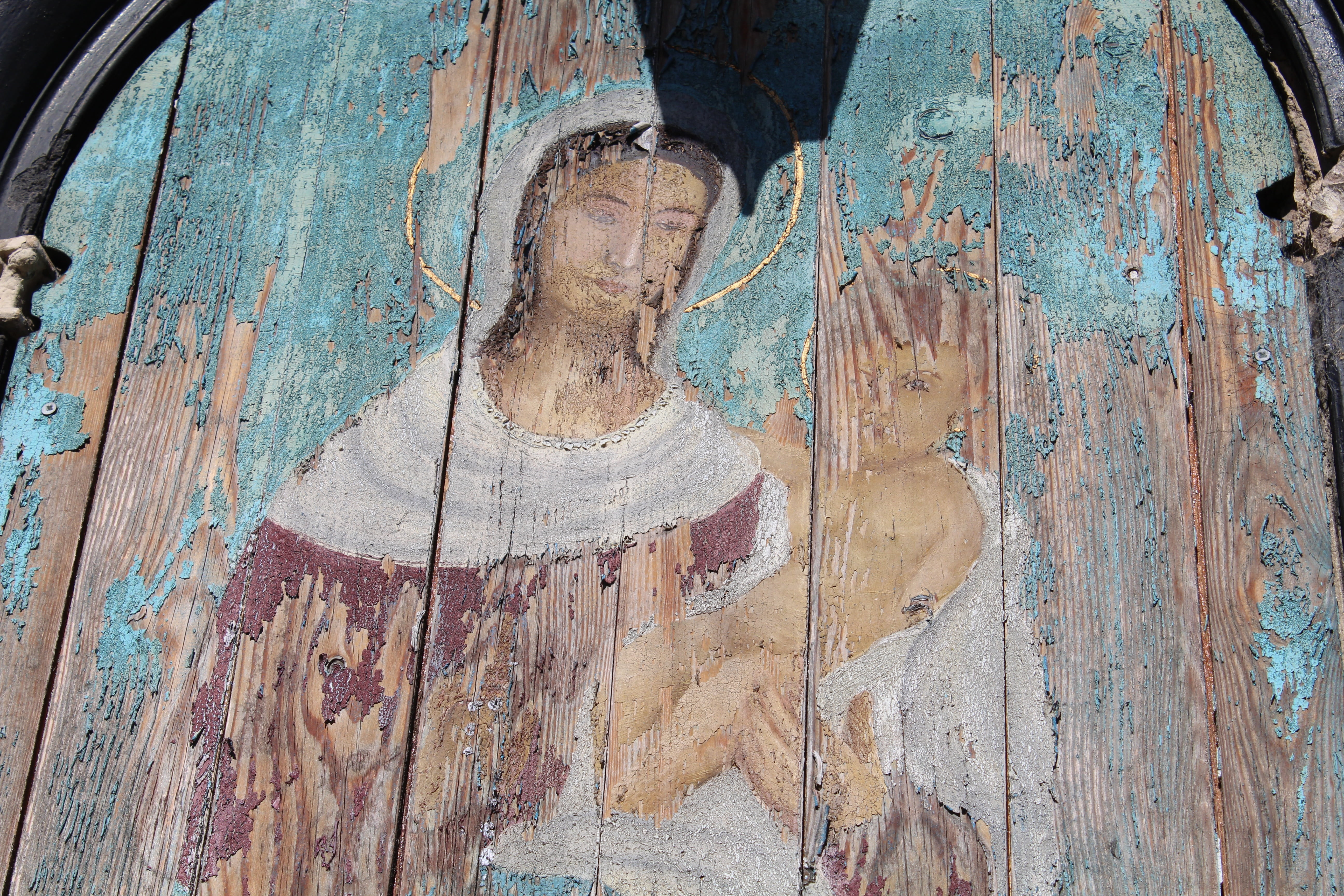 art and craft, textured, human representation, outdoors, day, weathered, architecture, painting, old, wood - Material, spirituality, built structure, madonna with child, HD Wallpaper