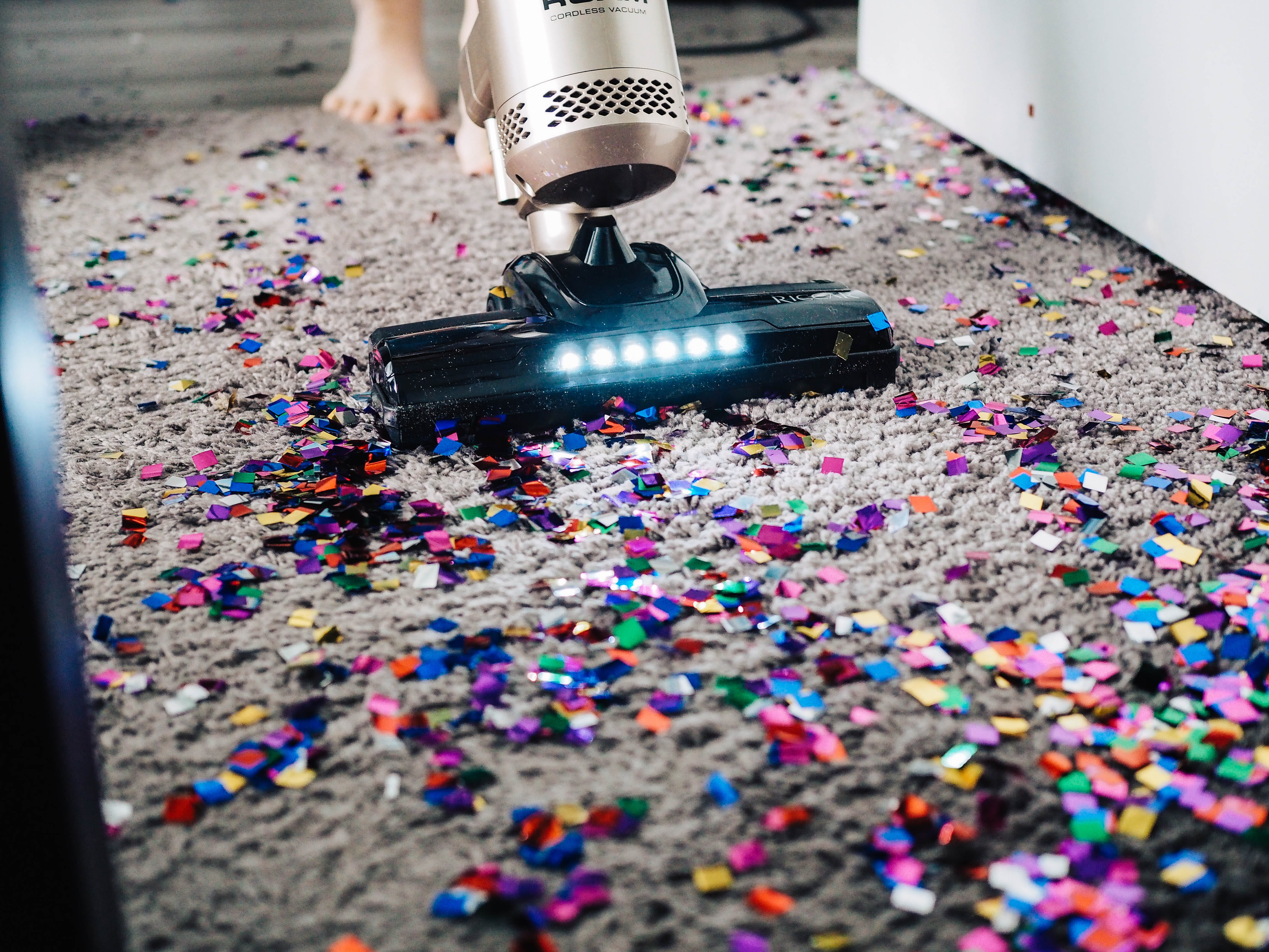 large group of objects, grey, dirt, cleaning, pink, indoors, low section, carpet, party, purple, mop, aftermath, people, 4K, black, table, selective focus, HD Wallpaper