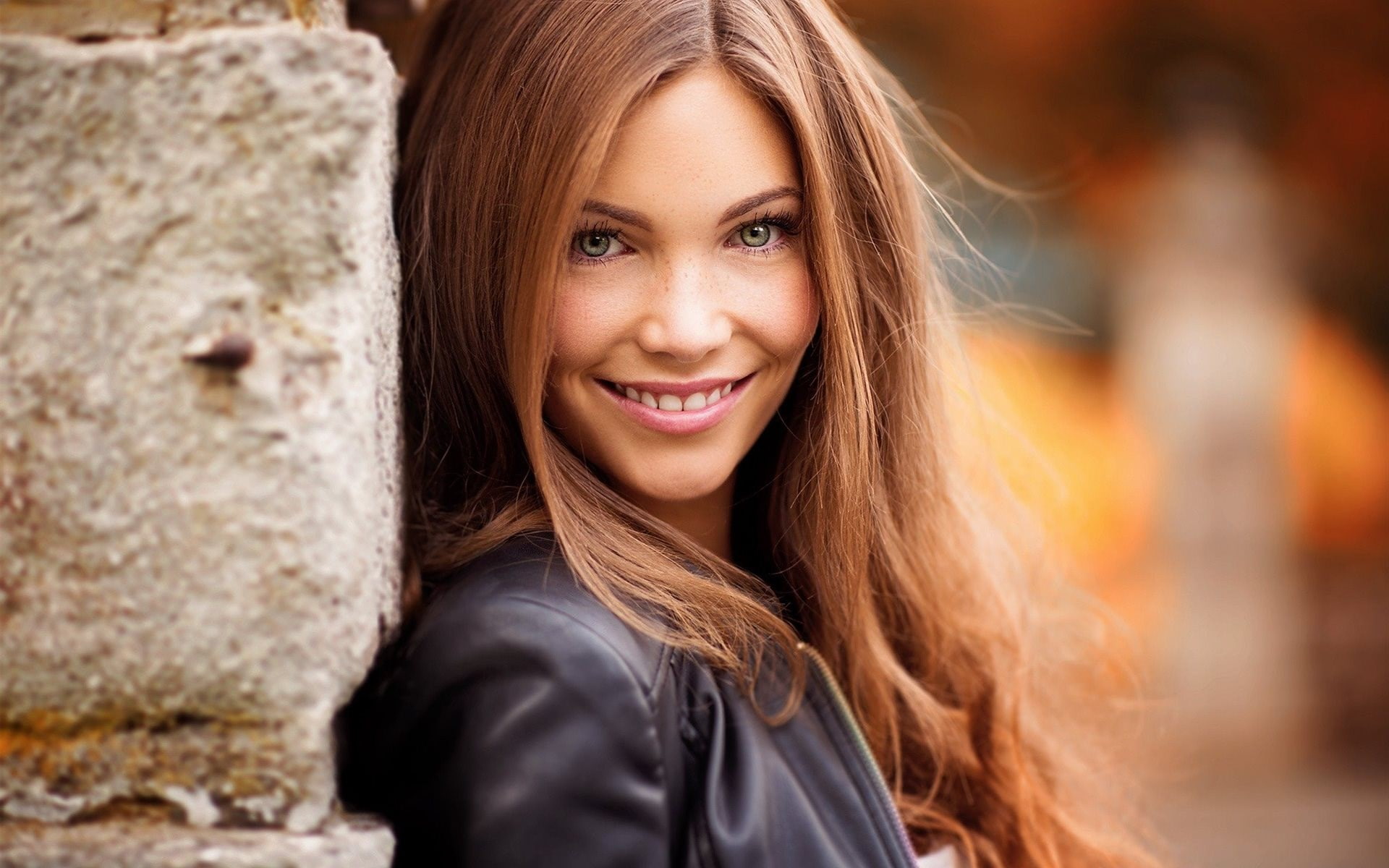 emotion, hot girl pics 1920x1200, adult, young adult, portrait, beautiful woman, teenager, human face, young women, long hair, smiling, women, body part, HD Wallpaper