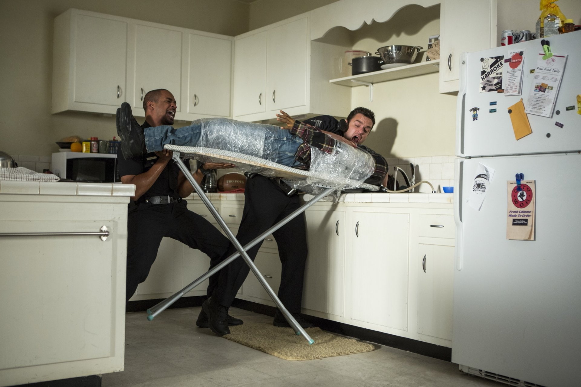 Movie, Jake Johnson, Justin Chang, Ryan Davis, Lets Be Cops, 1080P, Damon Wayans Jr., HD Wallpaper
