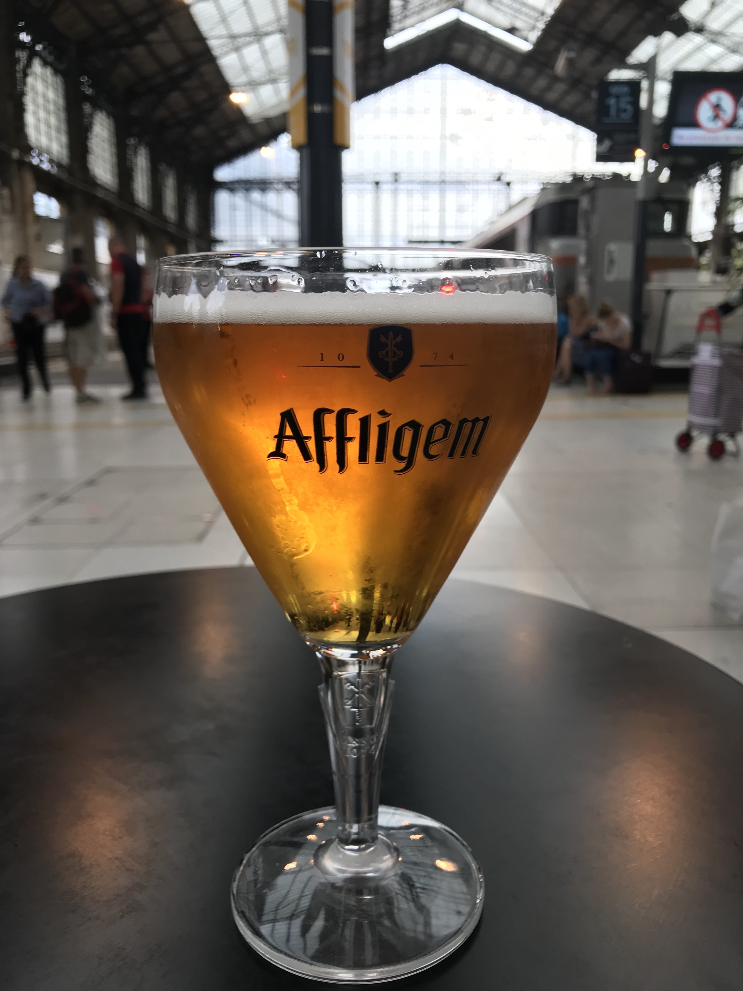 day, household equipment, france, affligen, pint, food and drink, freshness, beer, alcohol, drink, drinking glass, gare de paris austerlitz, beer - alcohol, Phone HD Wallpaper