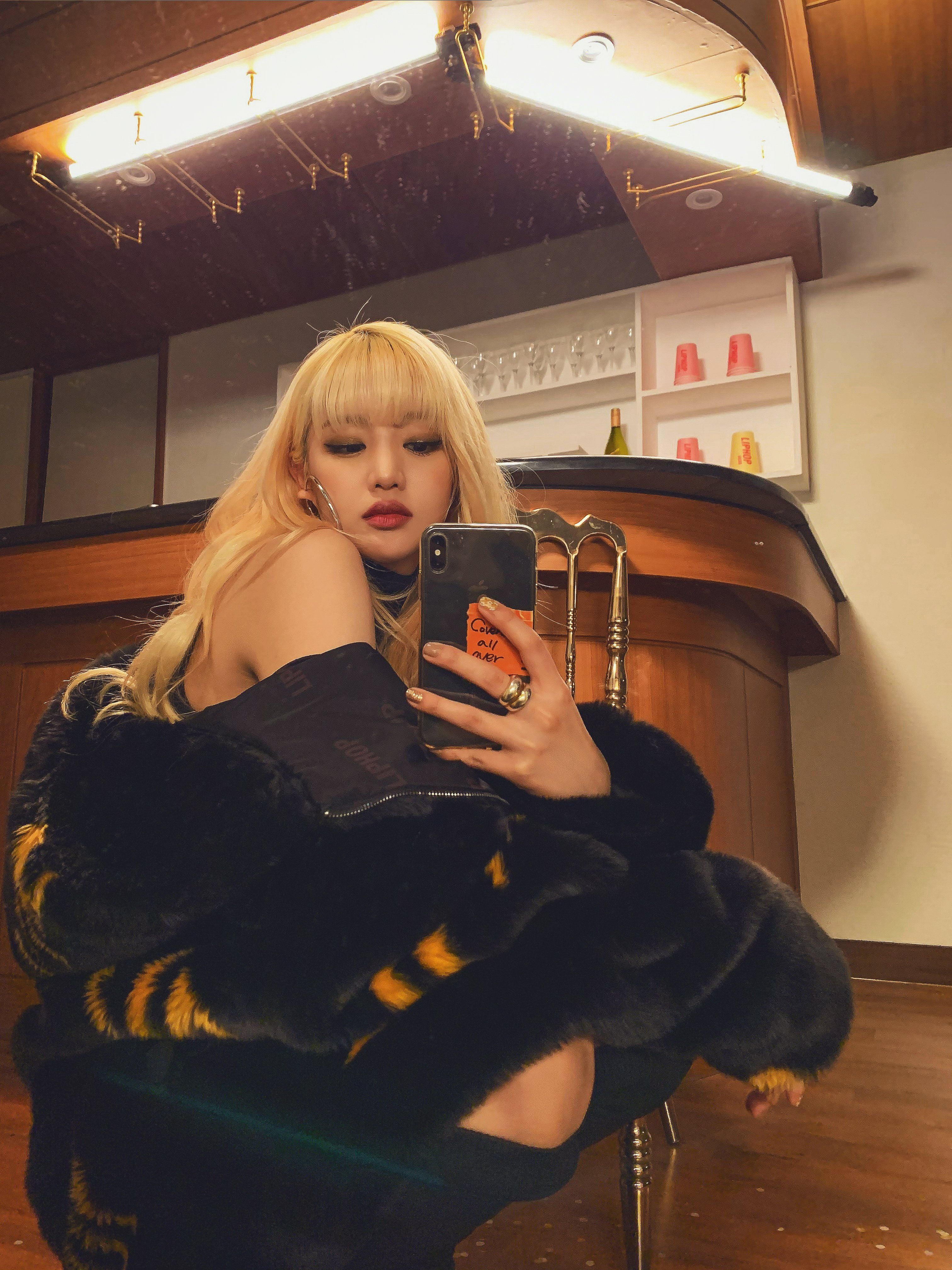 (g)i-dle, K-pop, Minnie, 4K, Phone HD Wallpaper