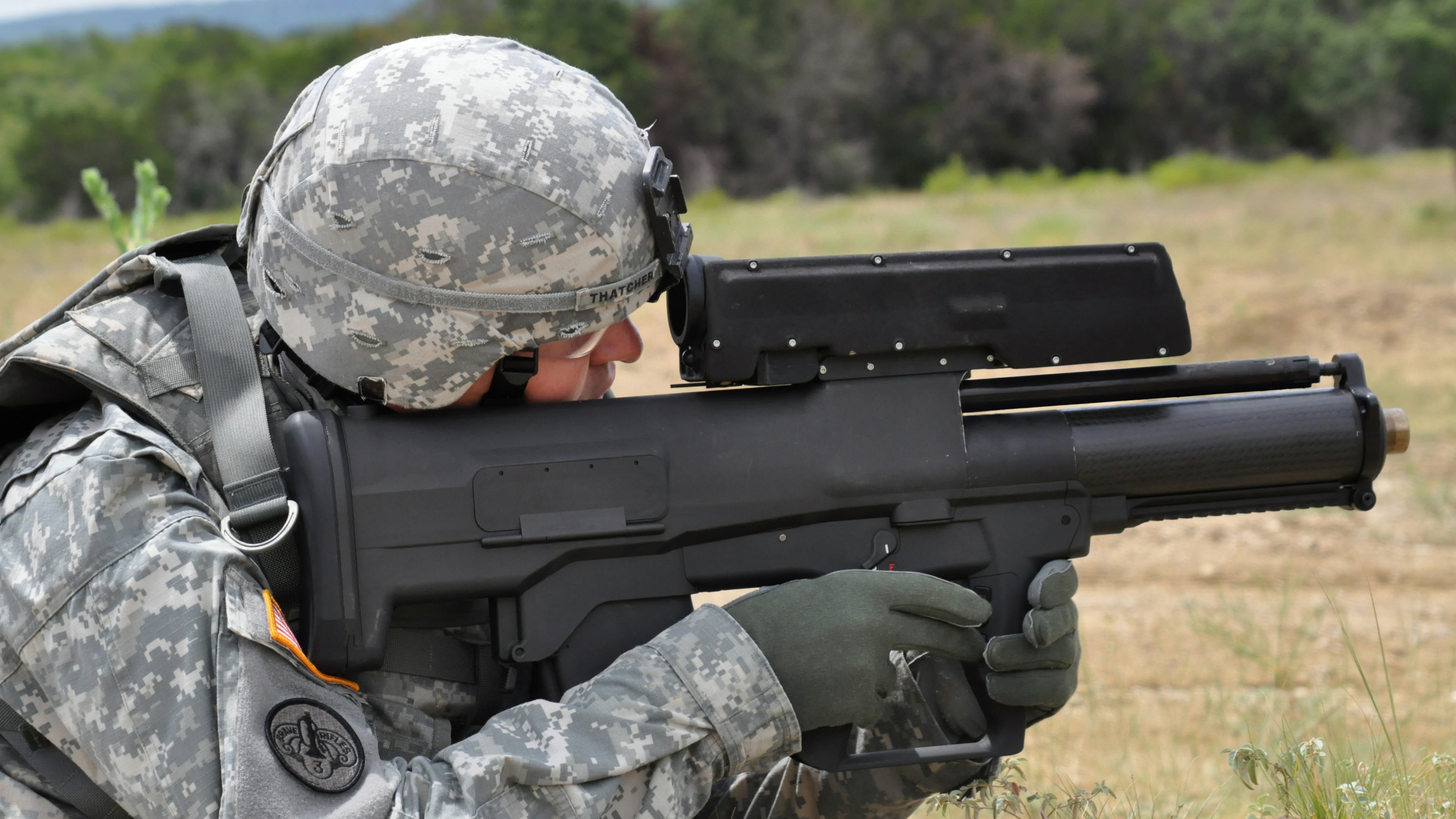 XM25, grenade launcher, U.S. Army, rifle, uniform, wearing, man, Heckler and Koch, camouflage, 4K, Punisher, soldier, modern weapon, digital, CDTE, holding, HD Wallpaper