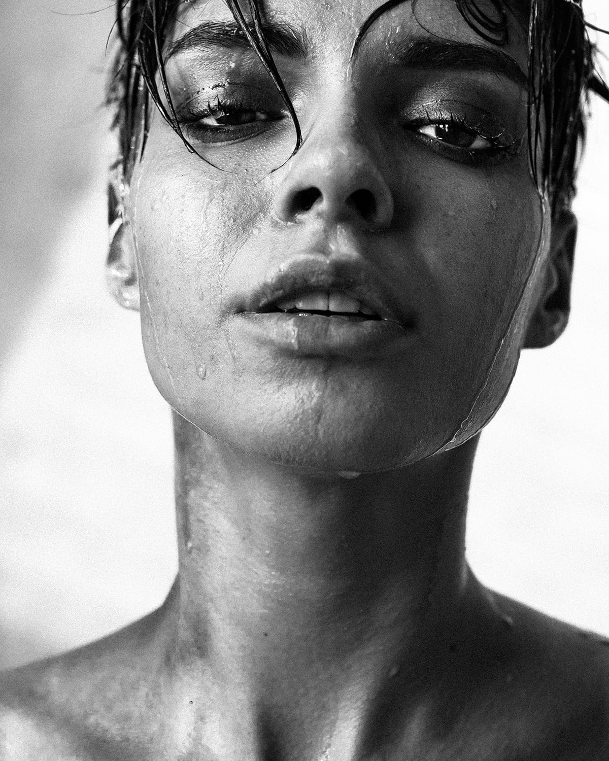 females, one person, 720P, beautiful woman, women, young adult, headshot, close-up, human body part, front view, Aleksey Trifonov, body part, face, short hair, Phone HD Wallpaper