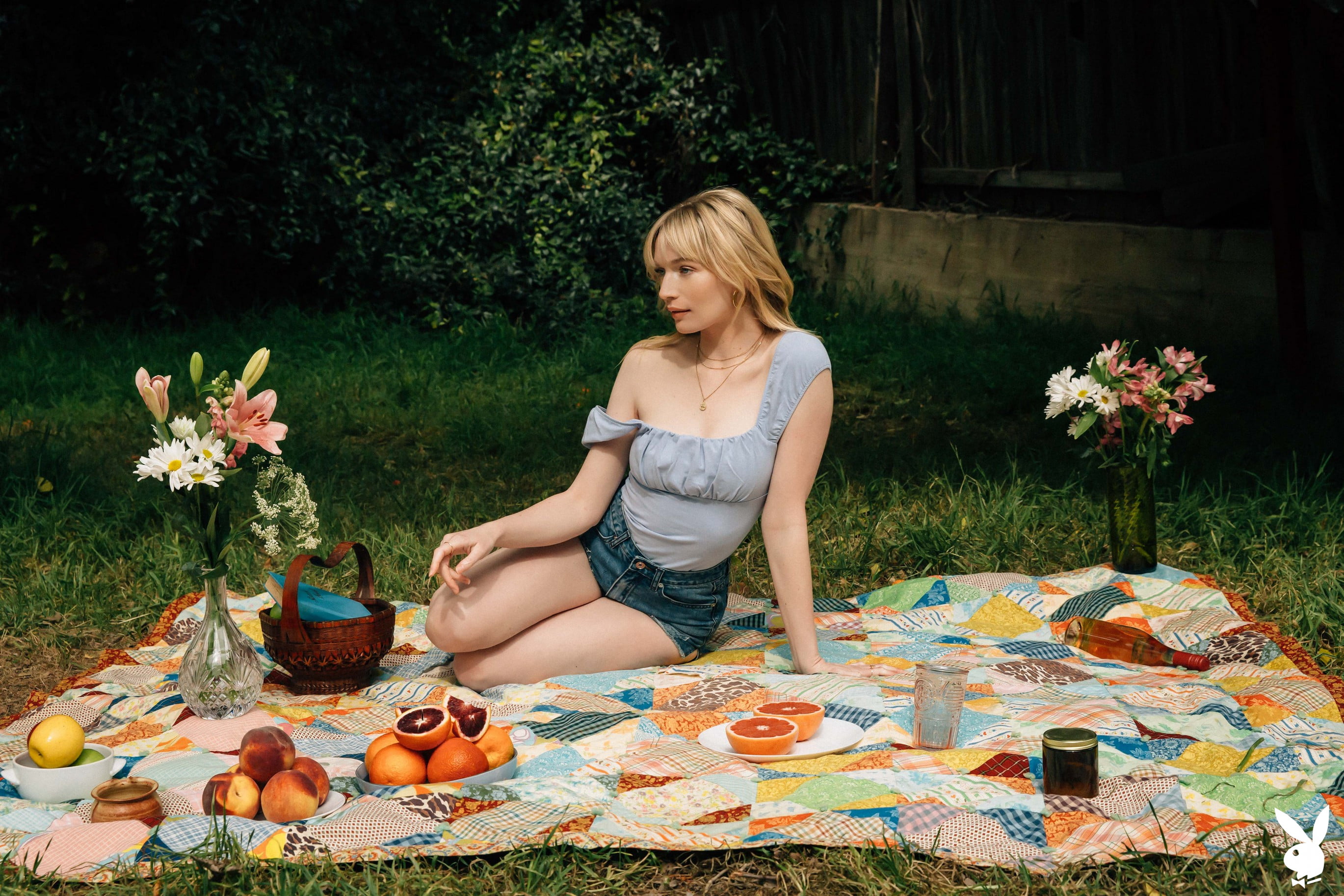 fruit, jean shorts, blonde, women, baskets, profile, looking away, picnic, necklace, grass, Playboy, outdoors, sitting, flowers, bare shoulders, model, HD Wallpaper