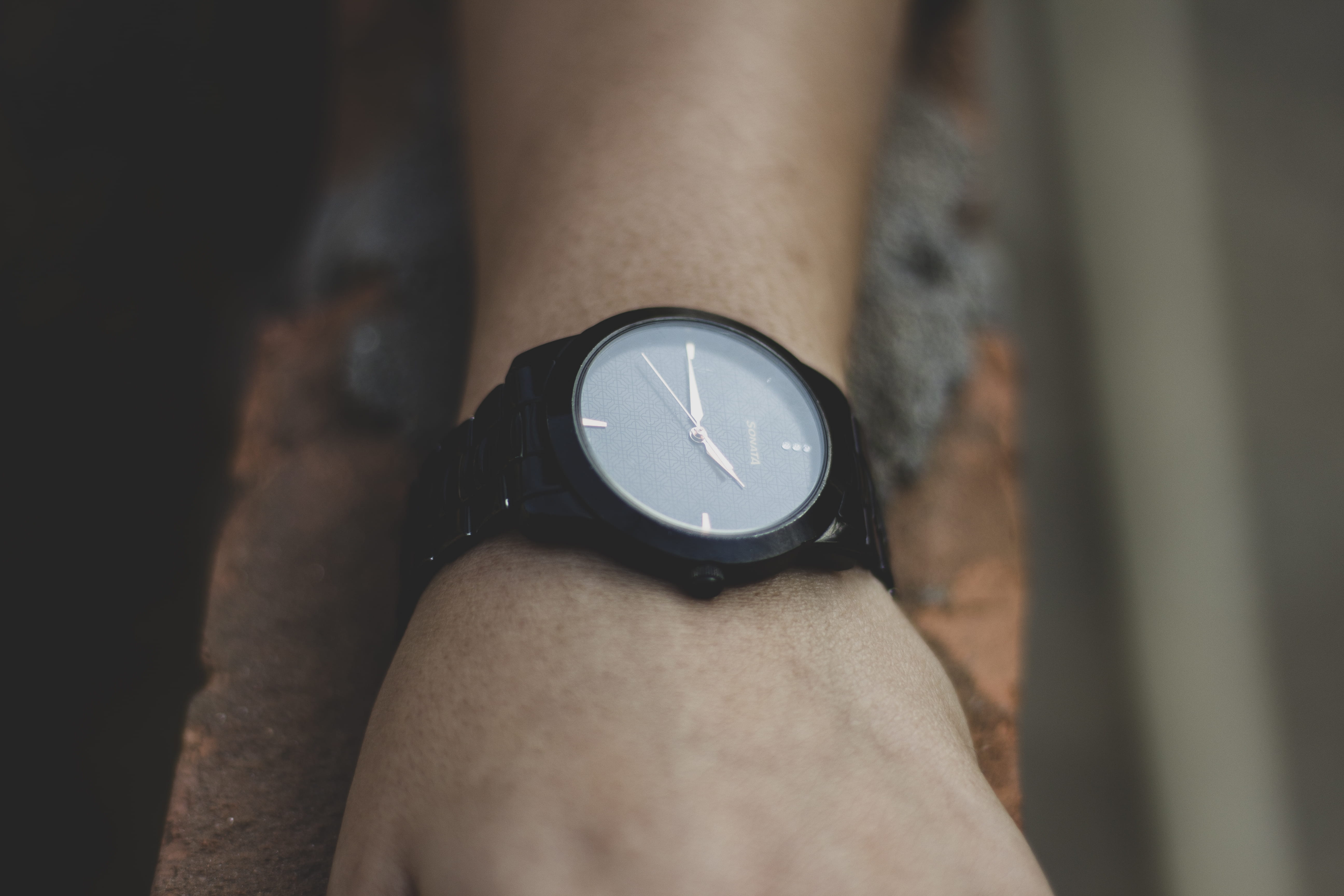 5K, one person, vehicle, watches, human body part, watch, analog, focus on foreground, human limb, man, pressure, displaying, real people, hand, instrument, HD Wallpaper