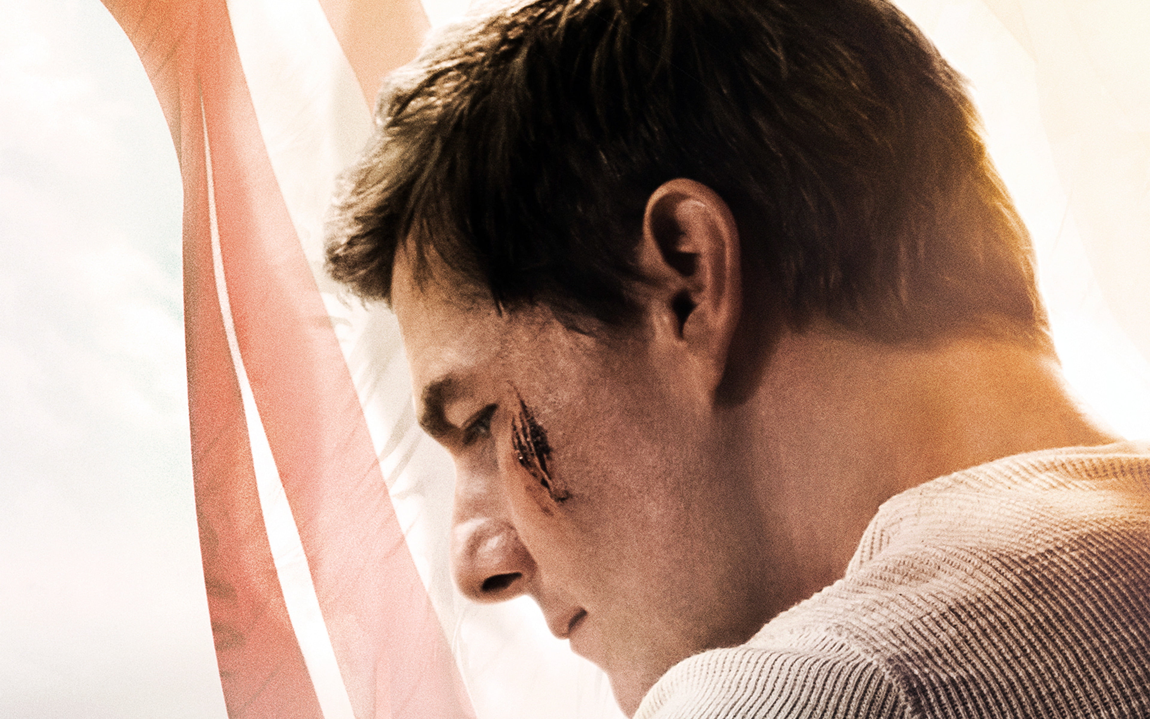 young adult, headshot, emotion, day, adult, body part, teenager, tom, real people, one person, mid adult, reacher, human body part, depression - sadness, HD Wallpaper