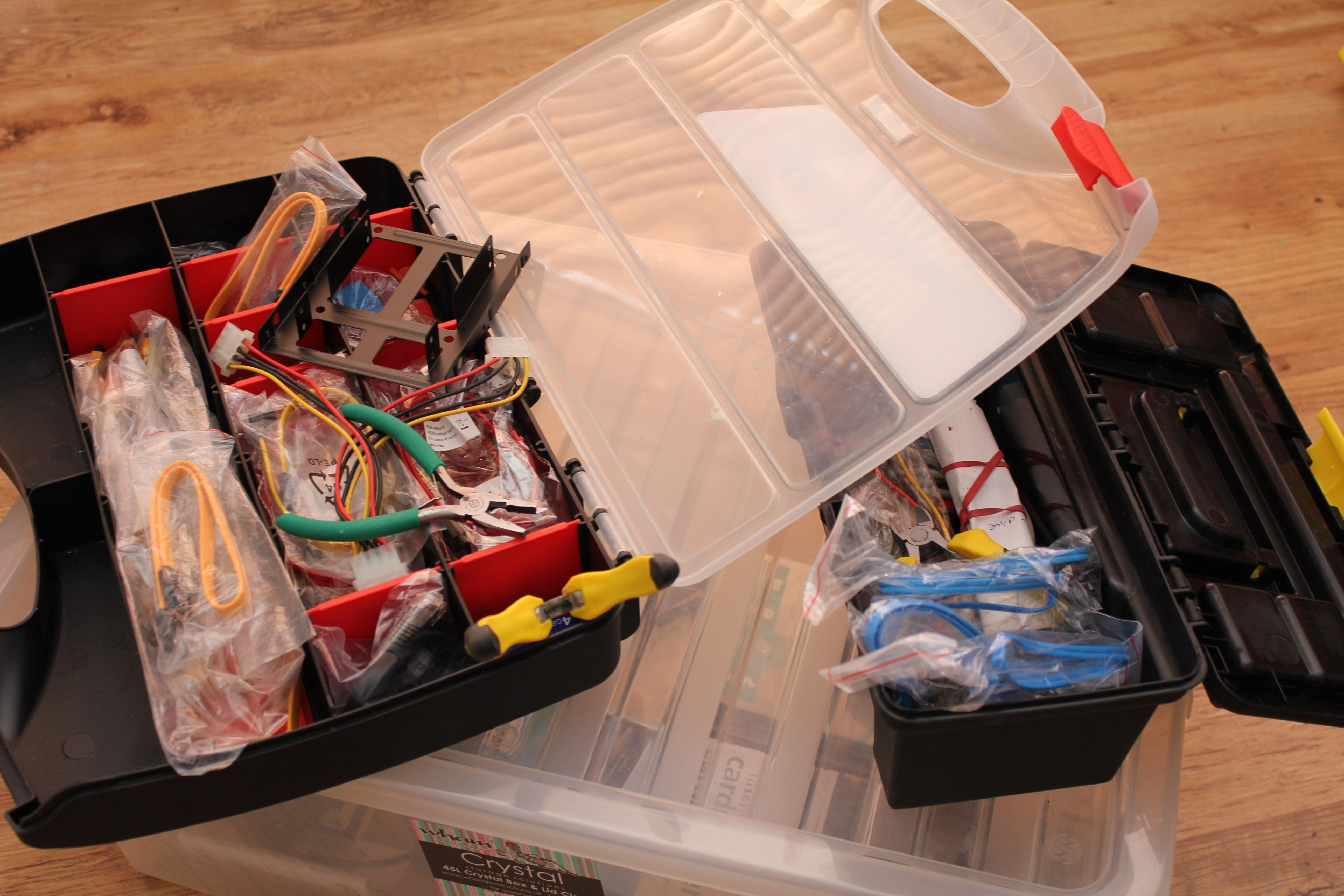 dirt, still life, indoors, stack, container, parts, plastic, day, table, no people, fix, high angle view, build, 5K, garbage bag, equipment, large group of objects, HD Wallpaper