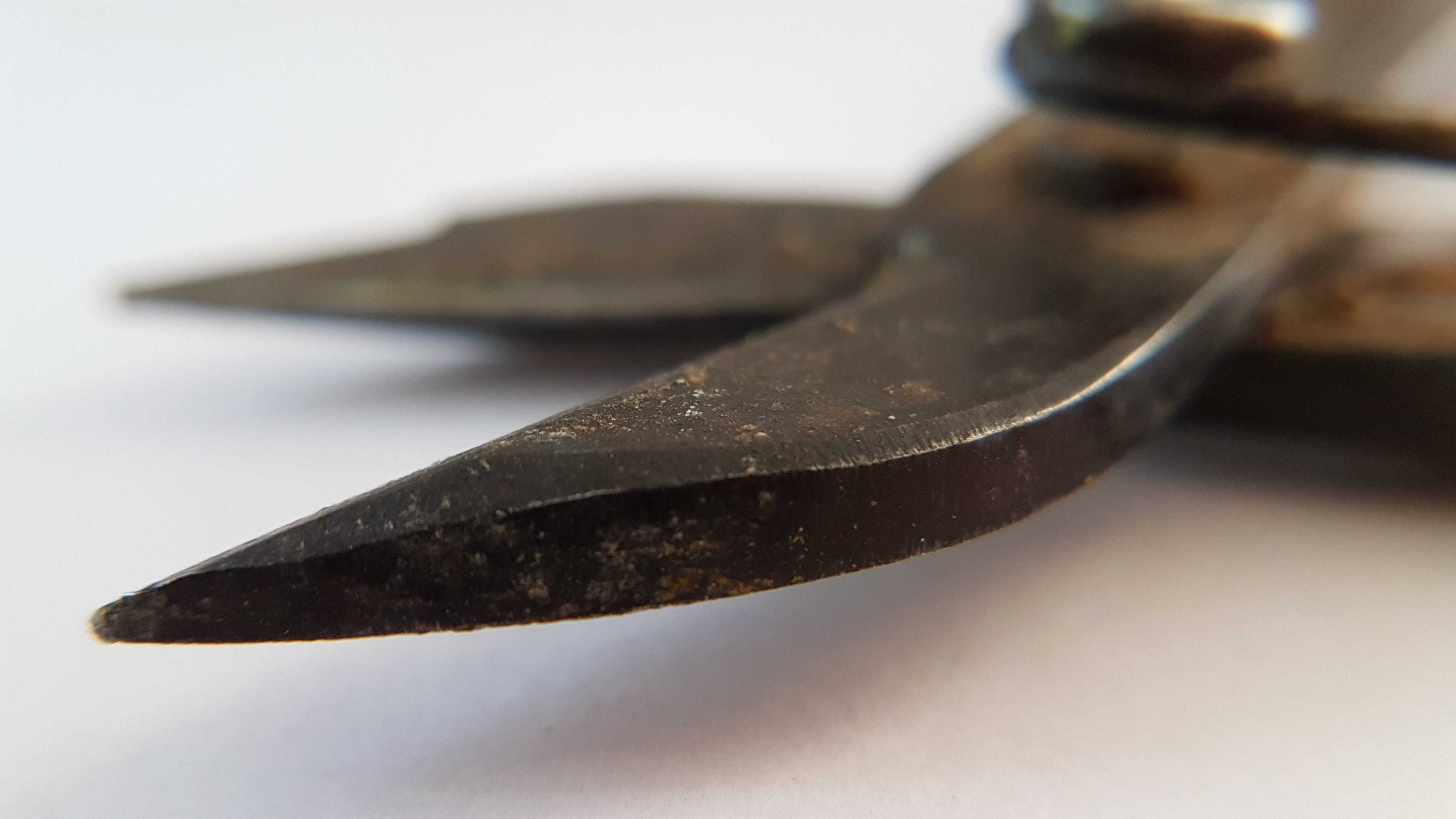 hand tool, studio shot, art and craft, ancient, history, closeup, equipment, old, knife - weapon, toolbox, alloy, ink, tongs, tools, hand held, white background, HD Wallpaper