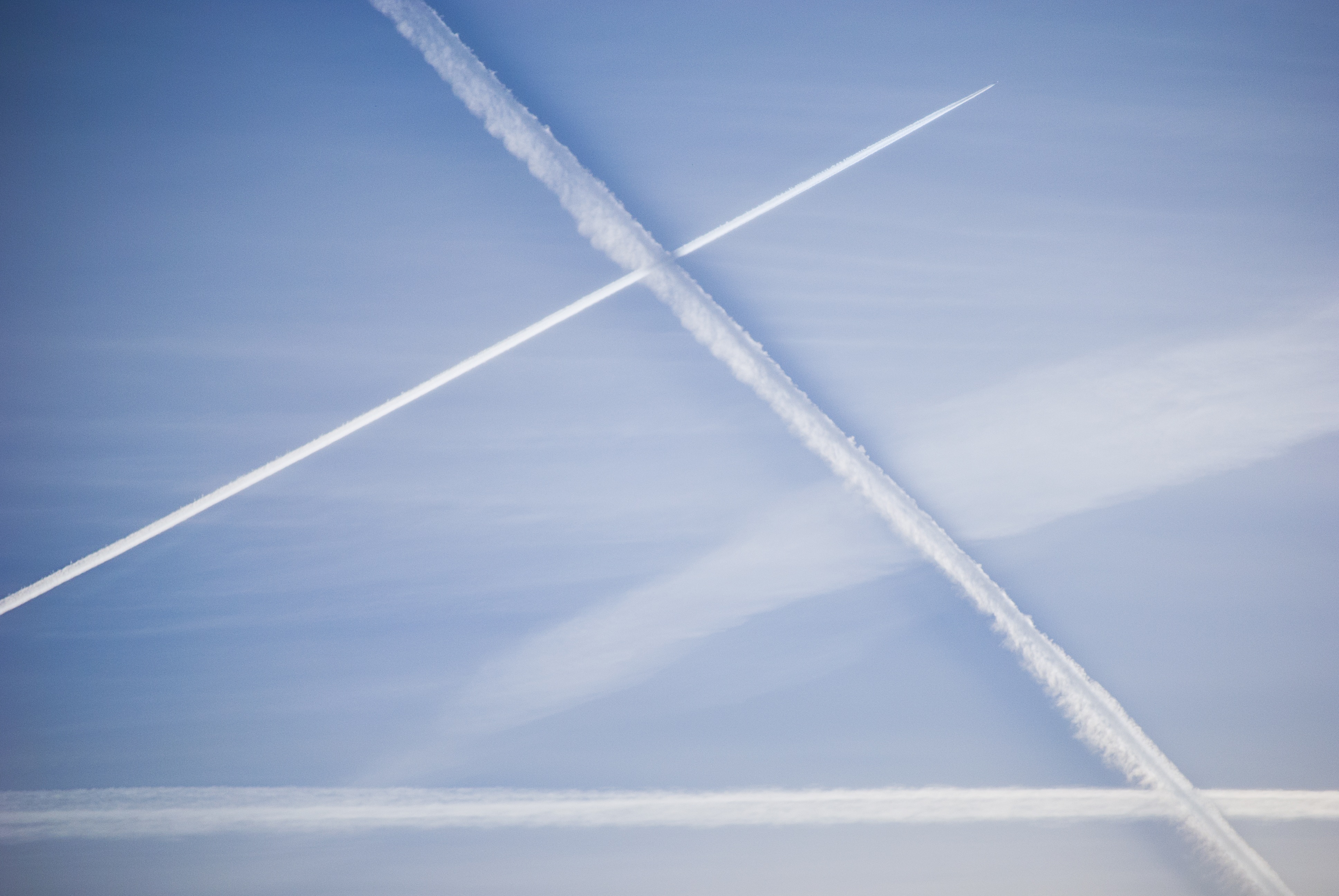 air, motion, contrails, condensation trails, vapor, cloud - sky, geometry, mode of transportation, aircraft, air vehicle, day, jet, low angle view, condensation, HD Wallpaper