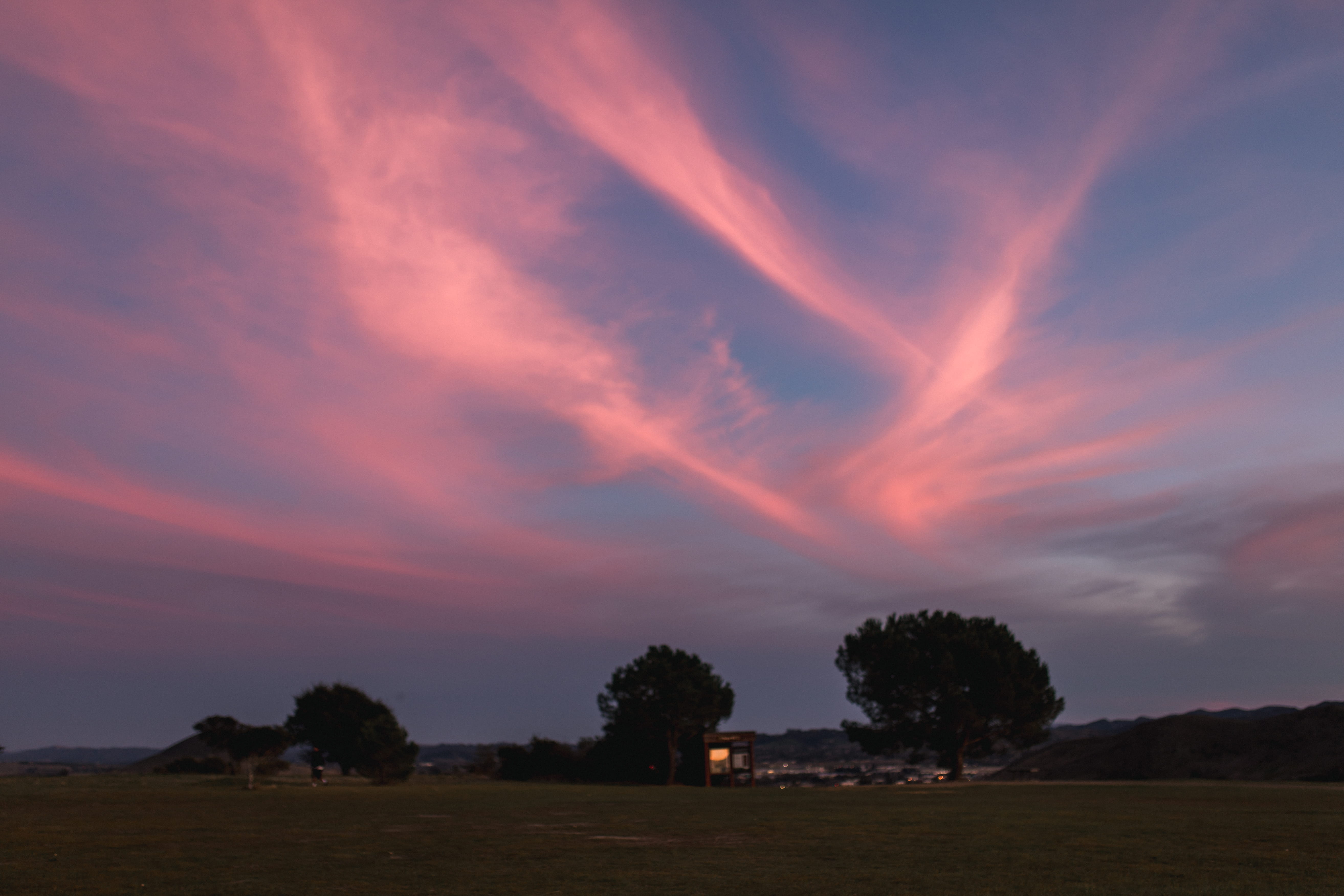 sky, tranquil scene, field, united states, outdoors, clouds, idyllic, land, beauty in nature, nature, chemtrails, landscape, sunset sky, pink sky, environment, HD Wallpaper