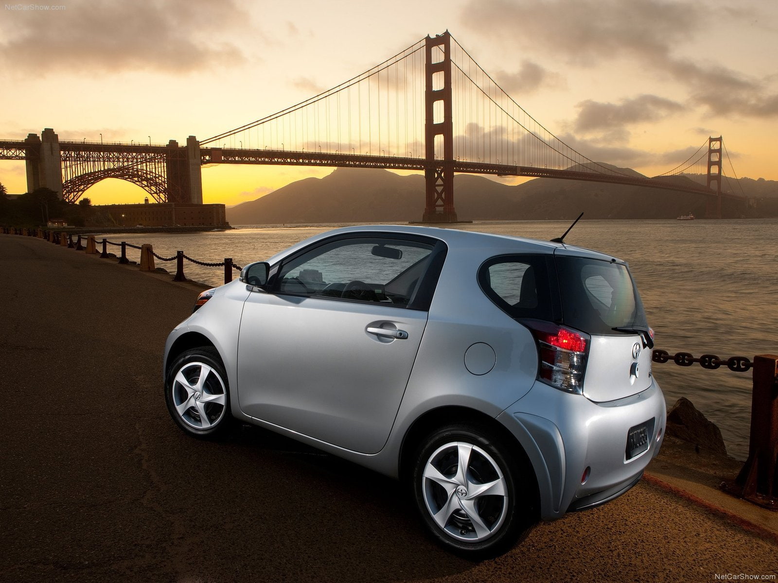 scion iq, 720P, 1600x1200, 2012, HD Wallpaper