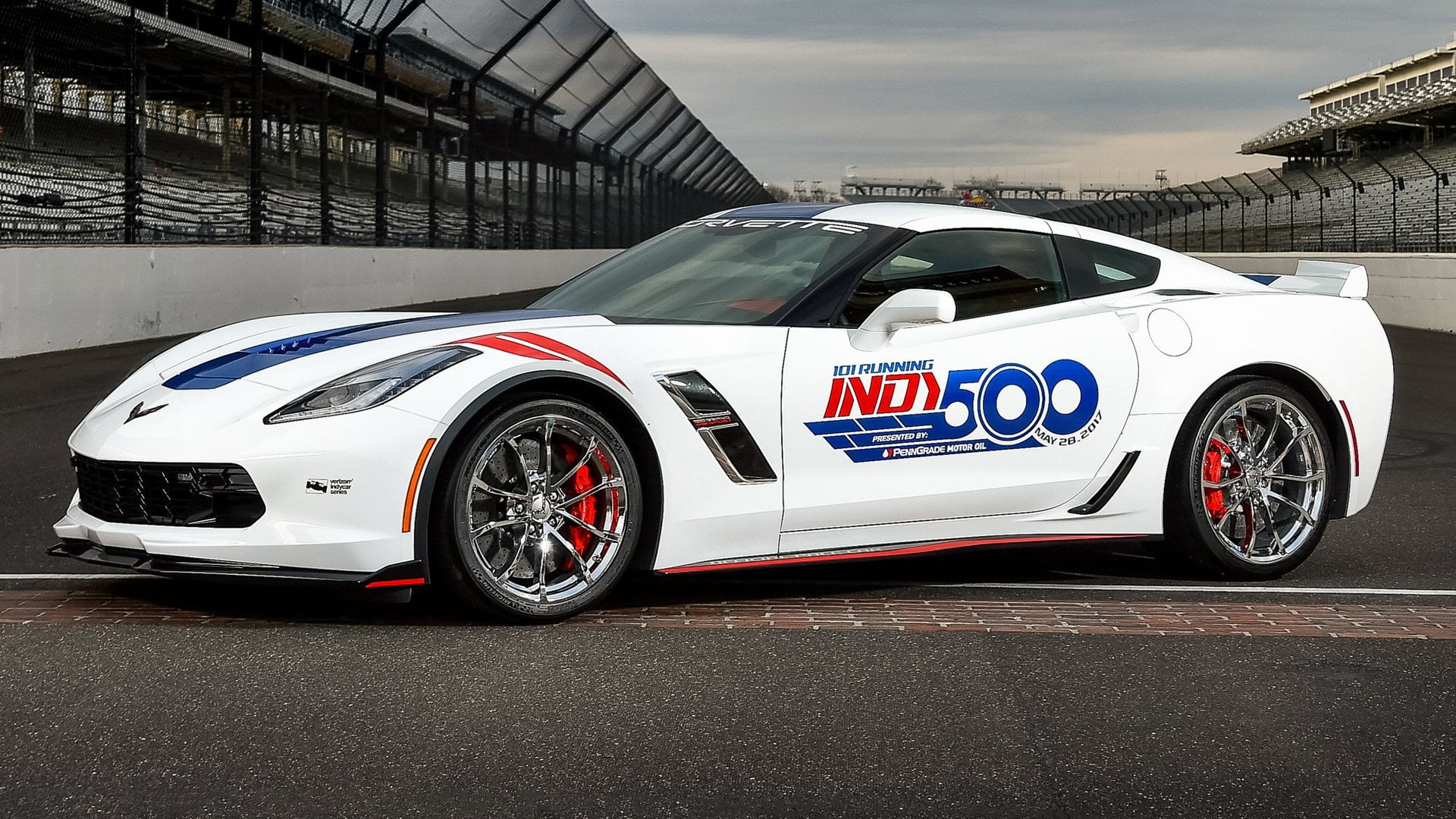 street, sports race, city, Chevrolet, Sport Car, built structure, Safety Car, sport, Chevrolet Corvette (C7), outdoors, land vehicle, motor vehicle, auto racing, HD Wallpaper