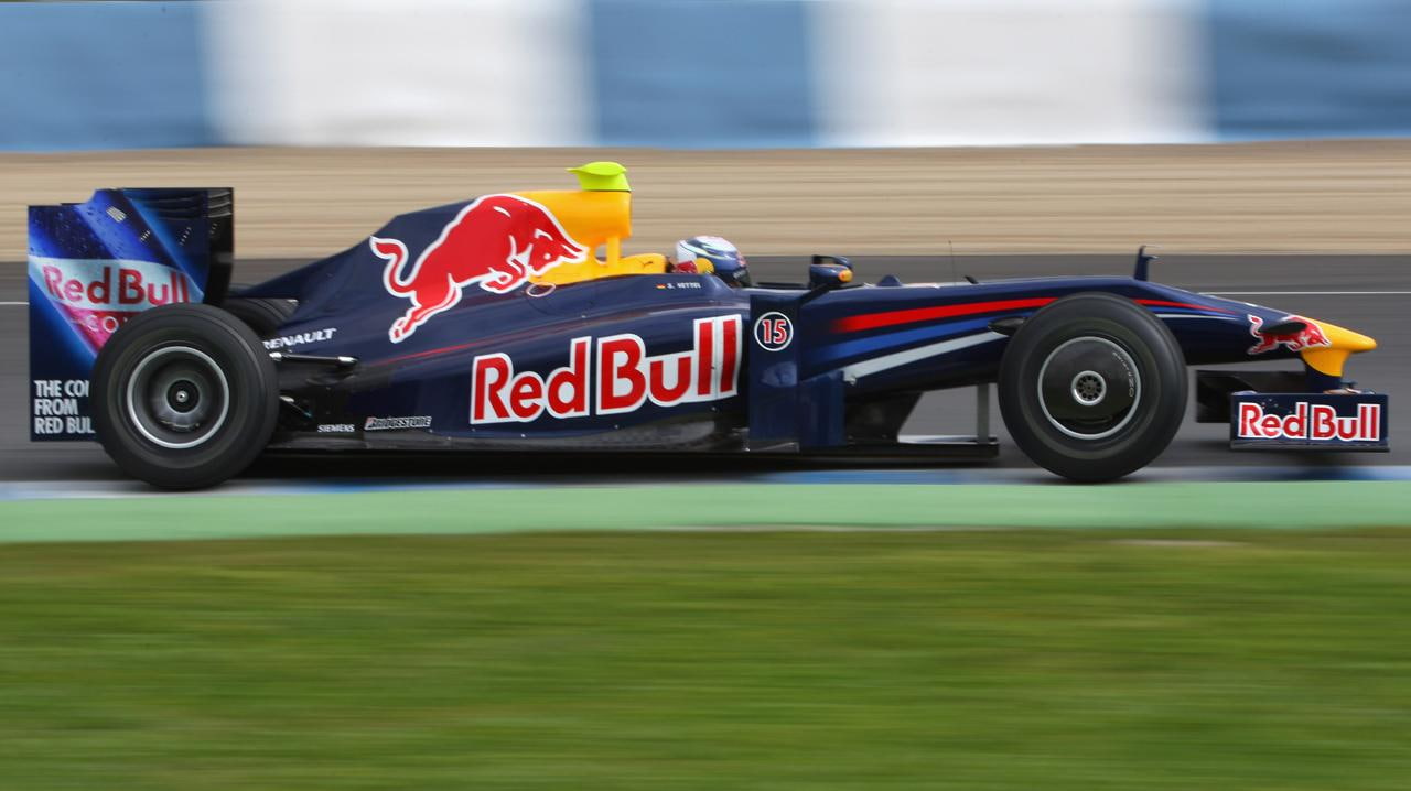competition, transportation, sports track, 720P, mode of transportation, renault, motorsport, number, motor racing track, f, exterior, racing, motor vehicle, HD Wallpaper