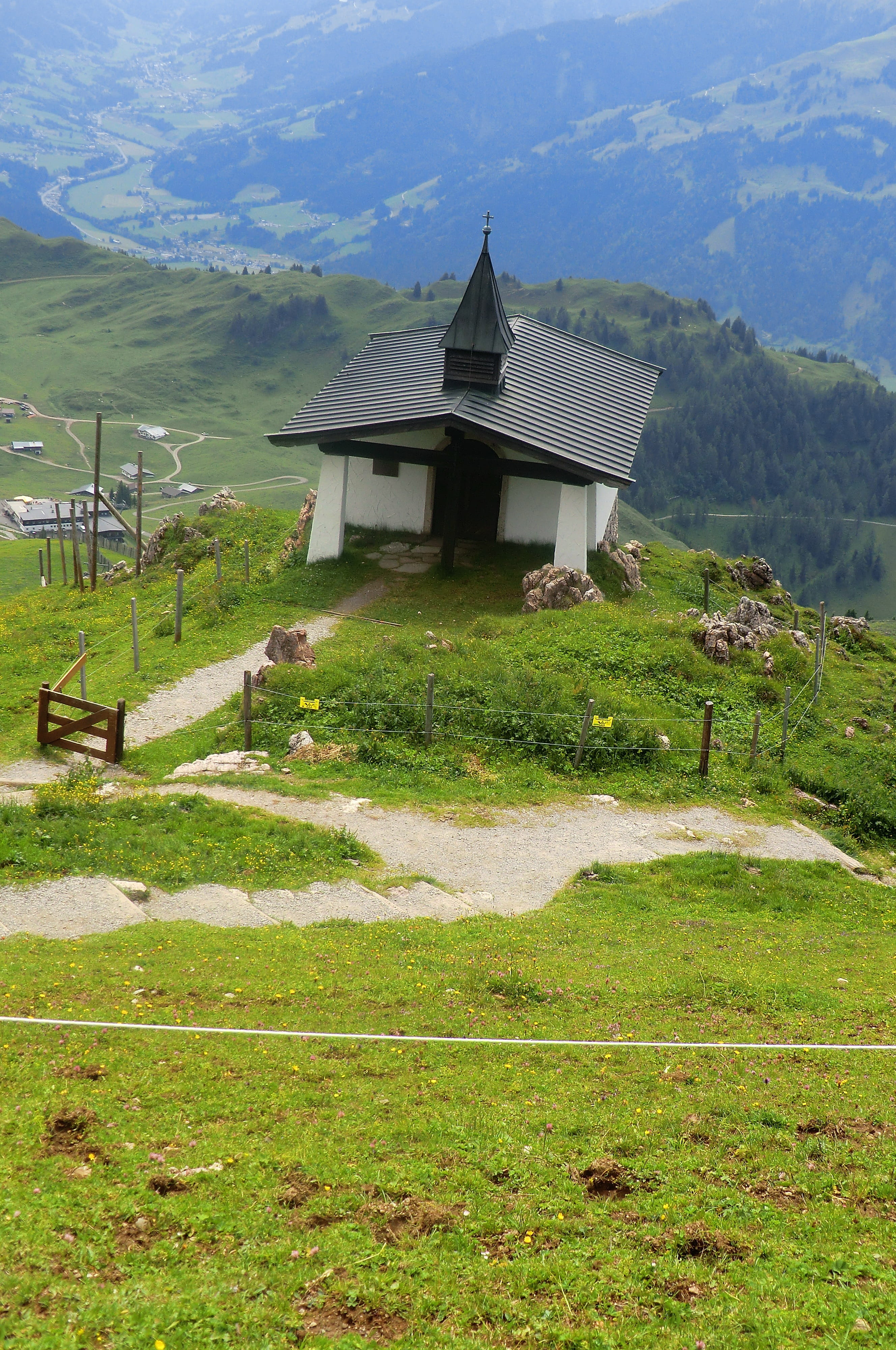 mountain, meadows, chapel, beauty in nature, growth, panorama, nature, kitzbühel alps, view, building, building exterior, day, kirchberg, land, landscape, Phone HD Wallpaper