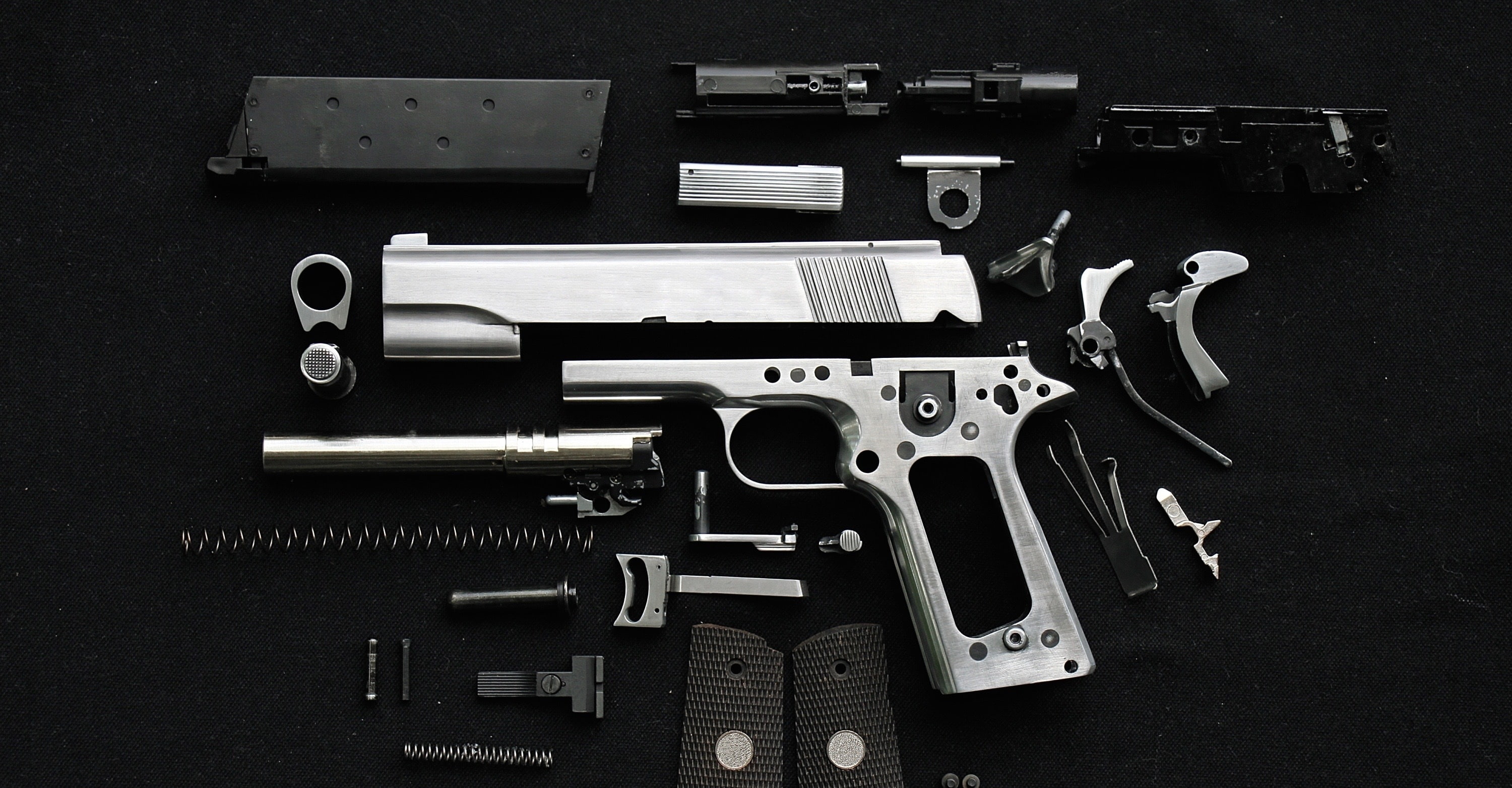 pistol, springs, screws, disassembled metal parts, 2K, HD Wallpaper